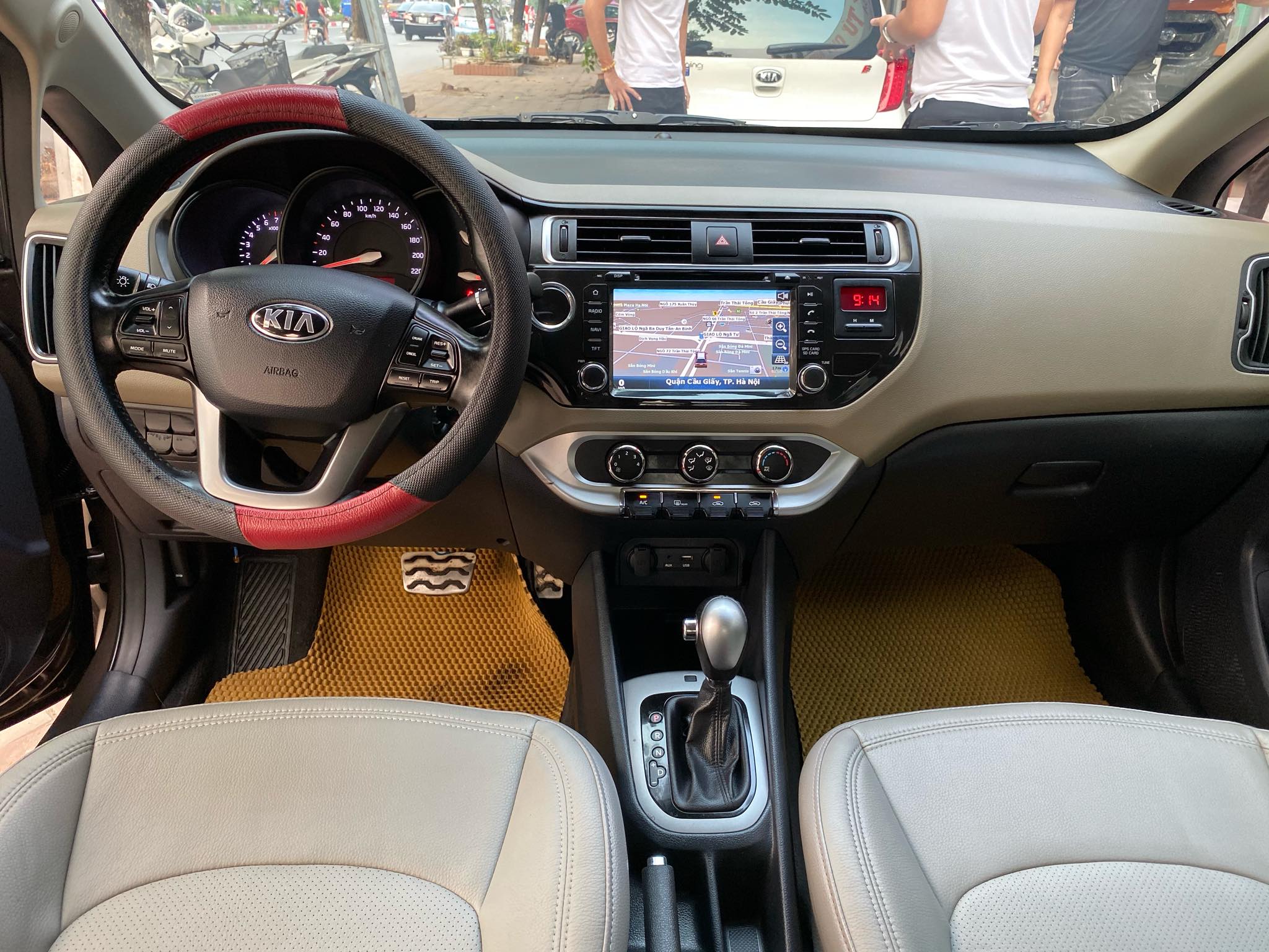 Kia Rio Sedan 1.4AT 2015 - 5