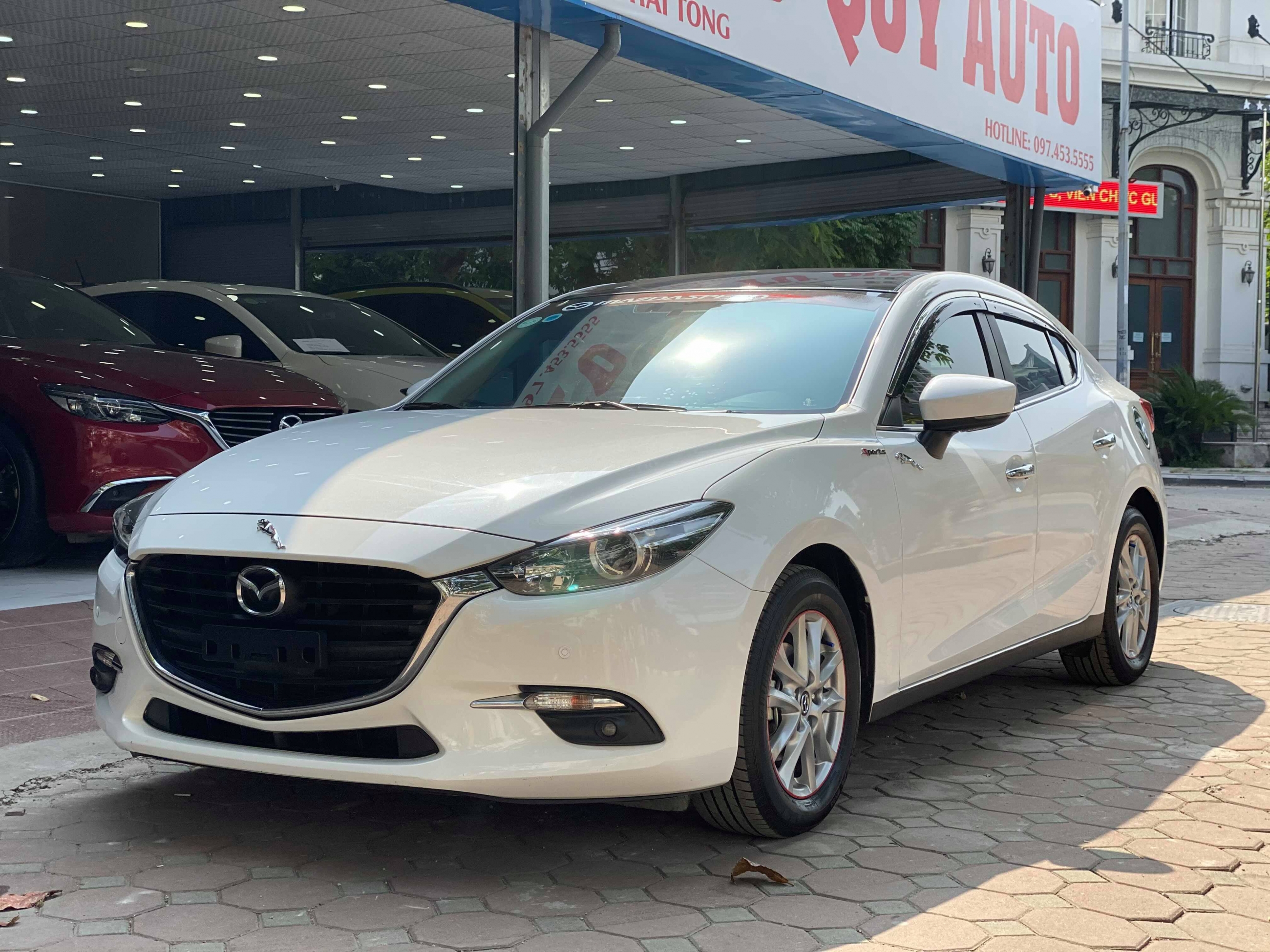 Mazda 3 Sedan 2018 - 3