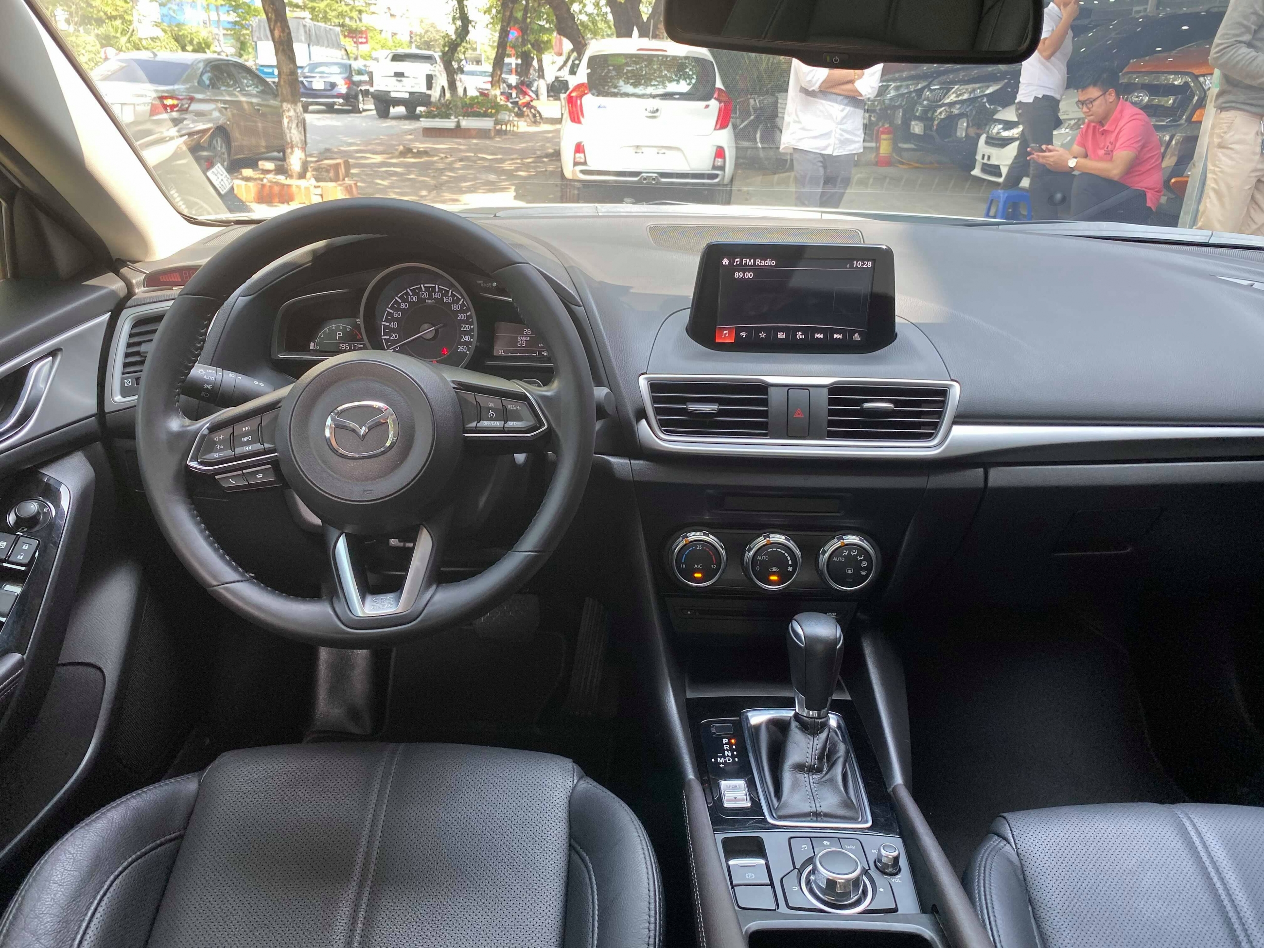 Mazda 3 Sedan 2018 - 6