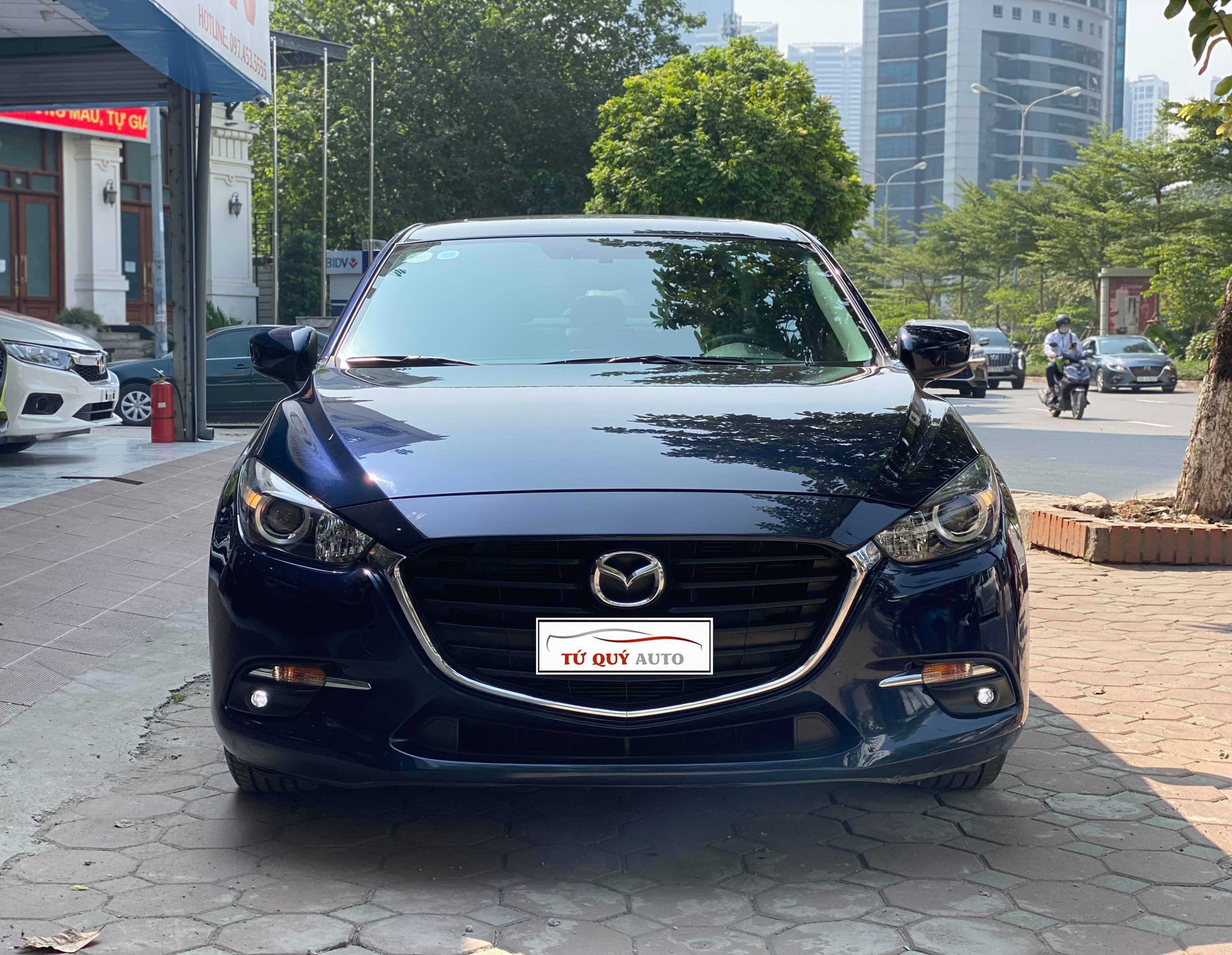 Xe Mazda 3 1.5 AT 2018 - Xanh Đen