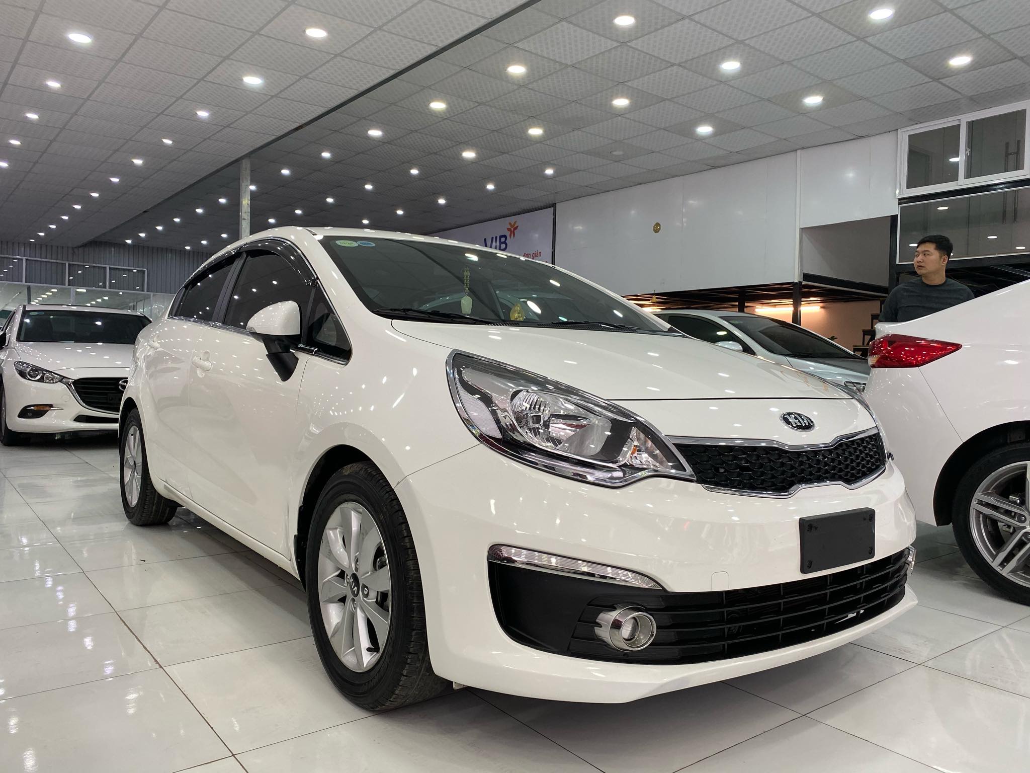 Kia Rio Sedan 1.4AT 2016 - 3