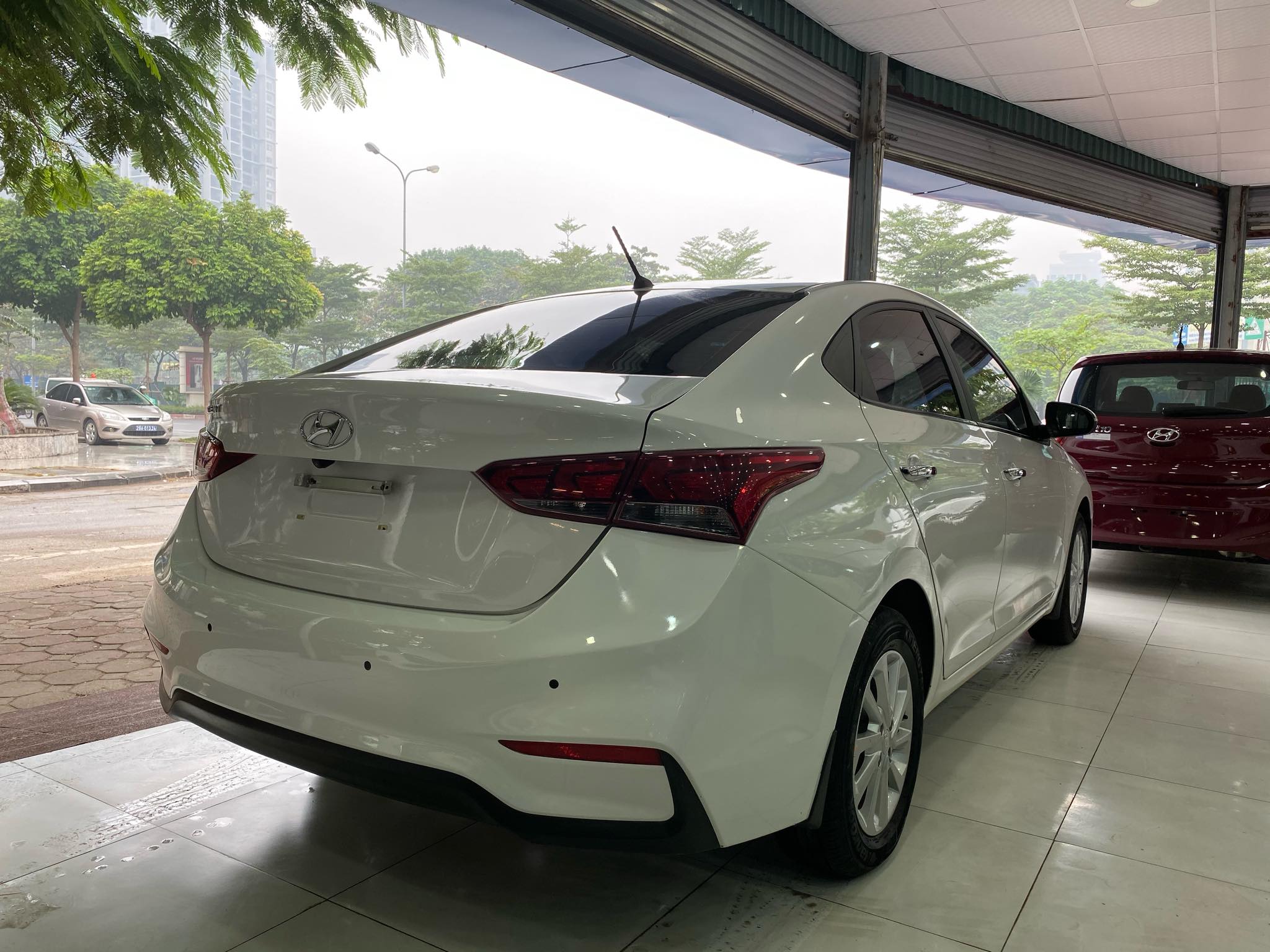 Hyundai Accent 1.4MT 2018 - 4