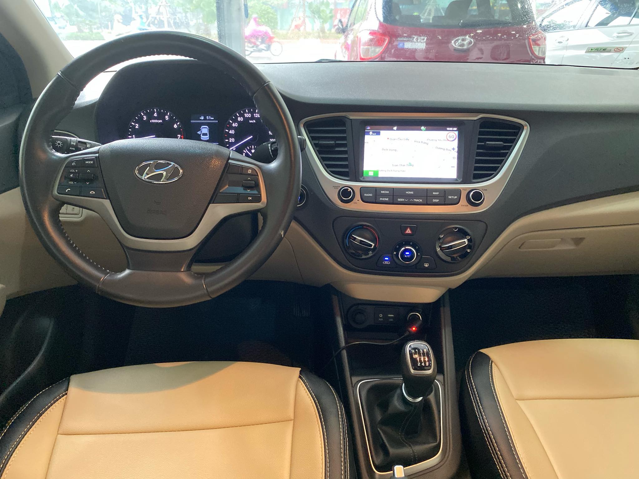 Hyundai Accent 1.4MT 2018 - 6