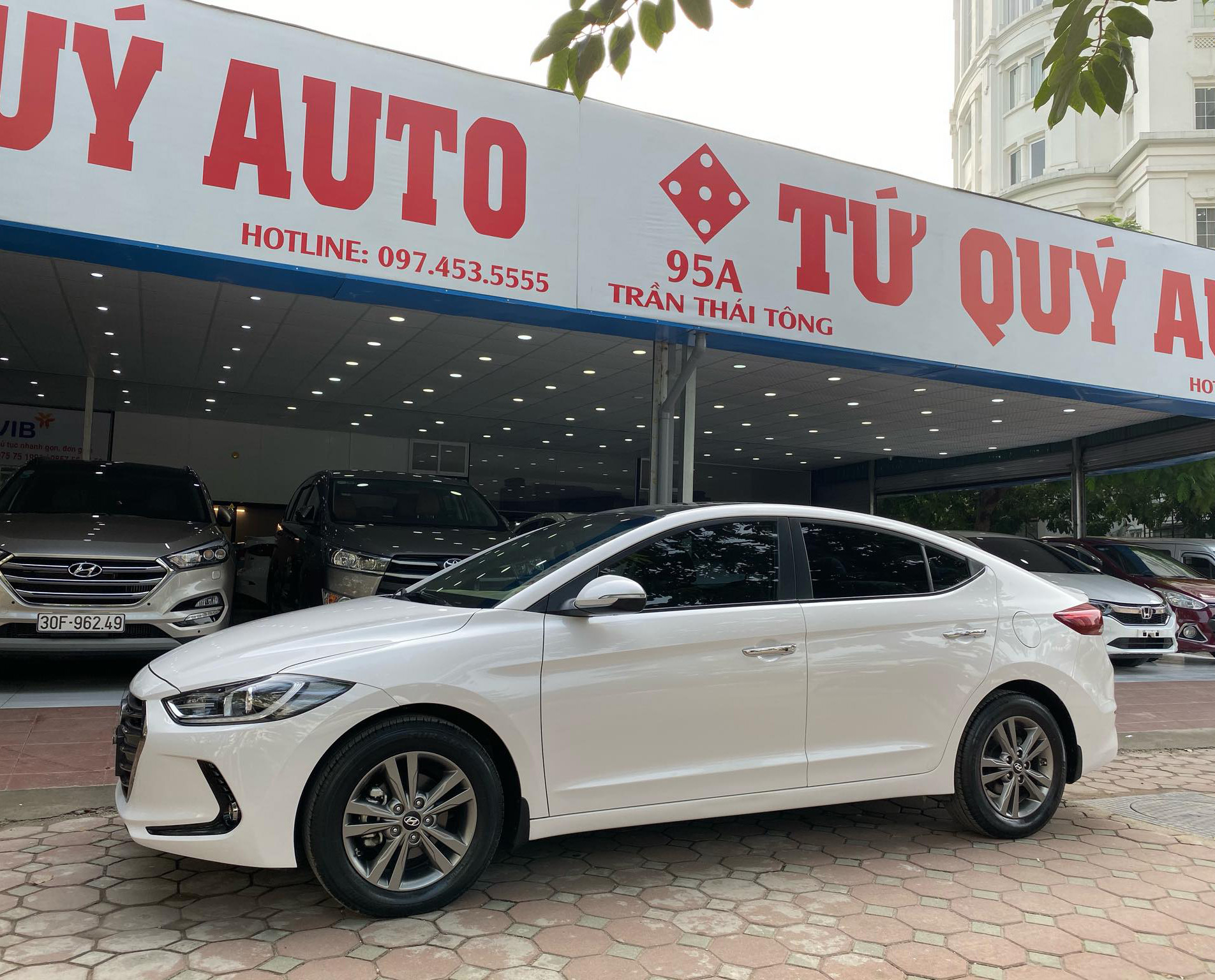 Hyundai Elantra 1.6AT 2016 - 5