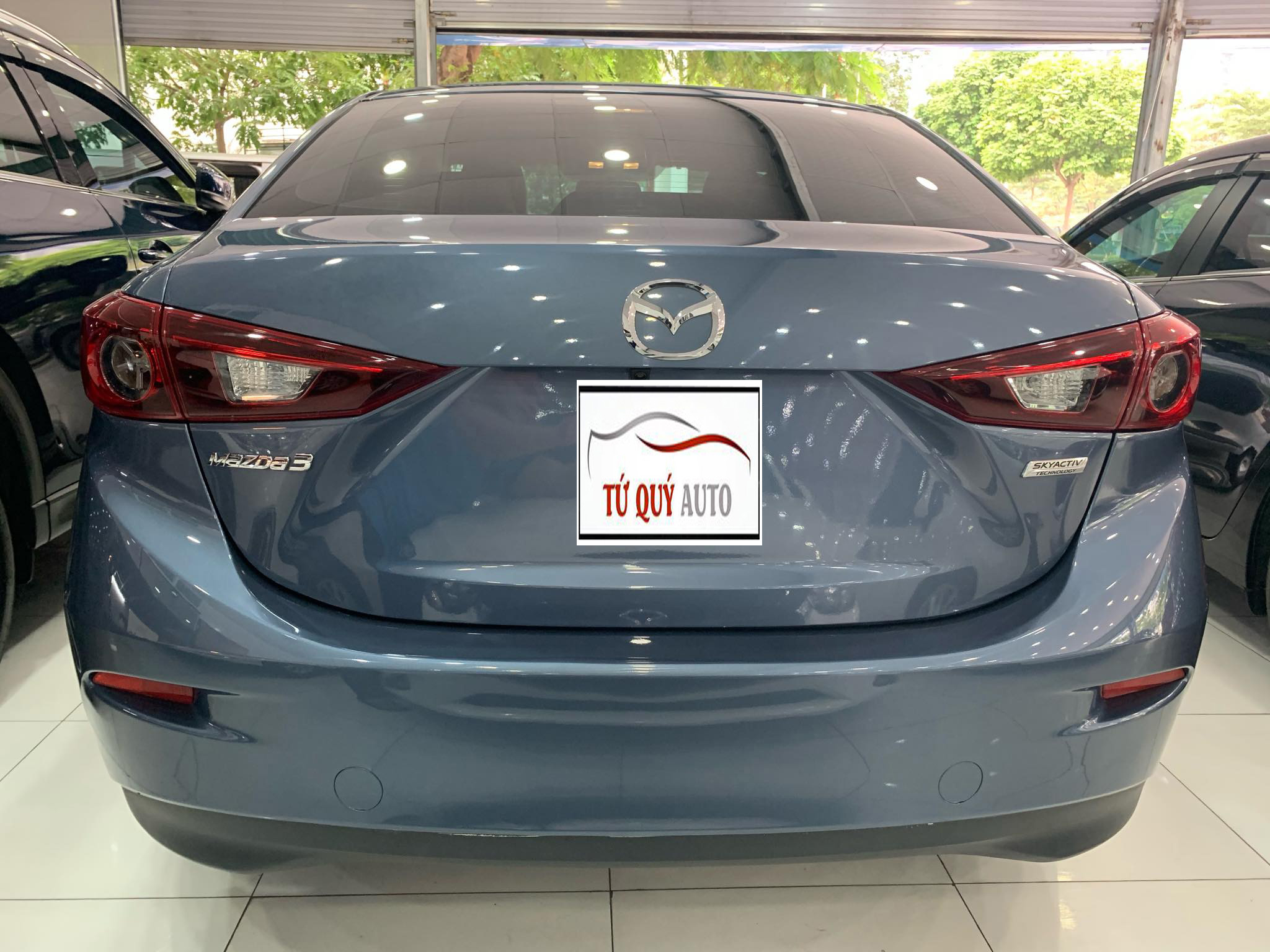 Mazda 3 Sedan 2015 - 2