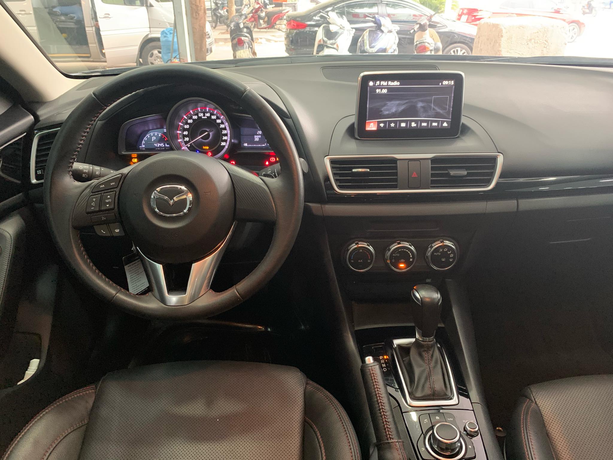 Mazda 3 Sedan 2015 - 5