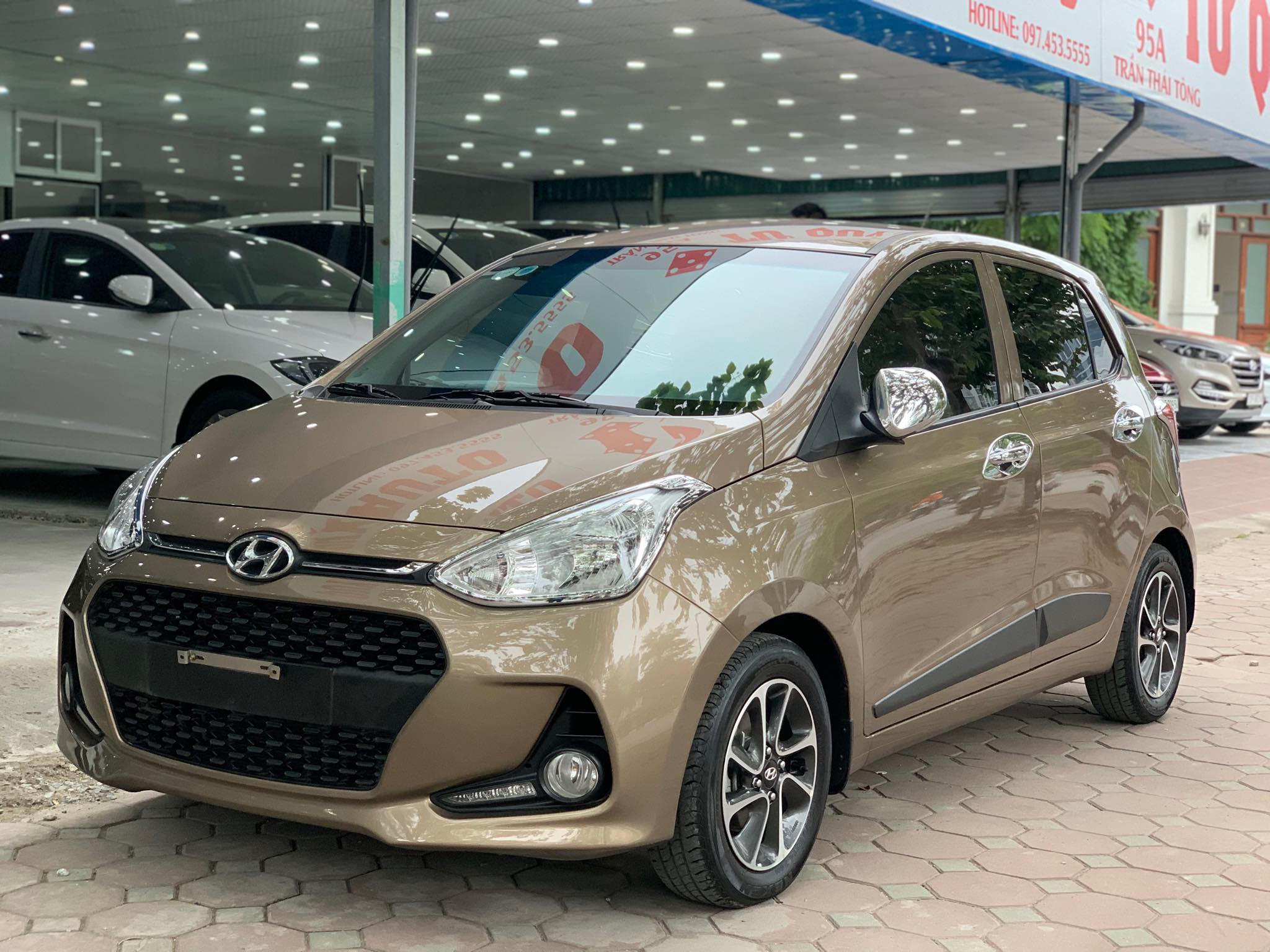 Hyundai i10 HB 1.2AT 2018 - 3