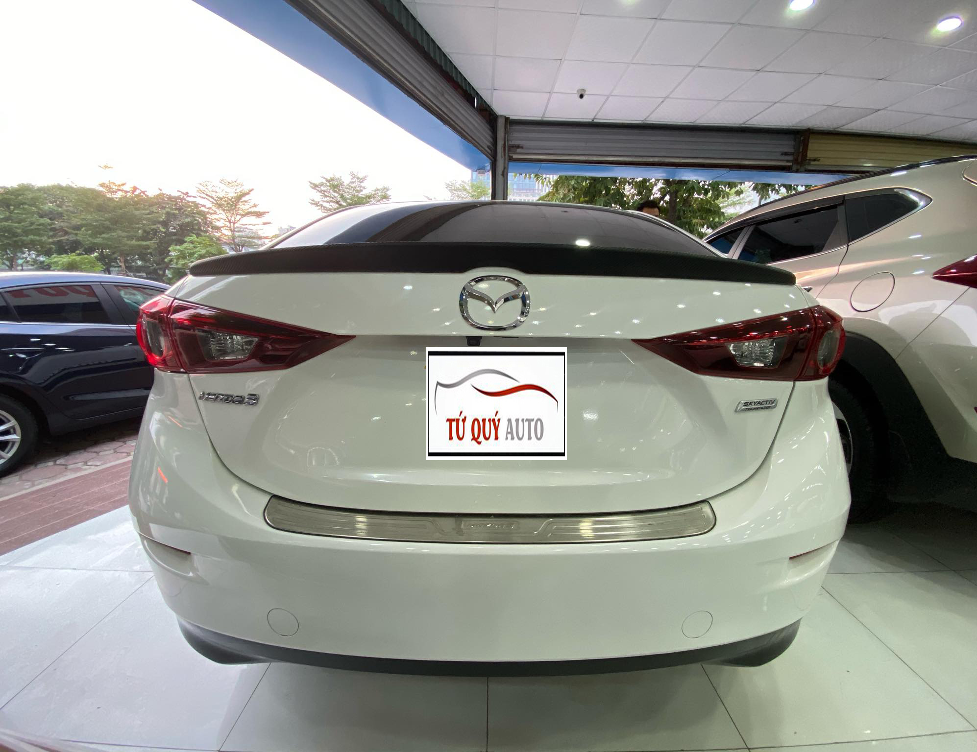 Mazda 3 Sedan 2017 - 2