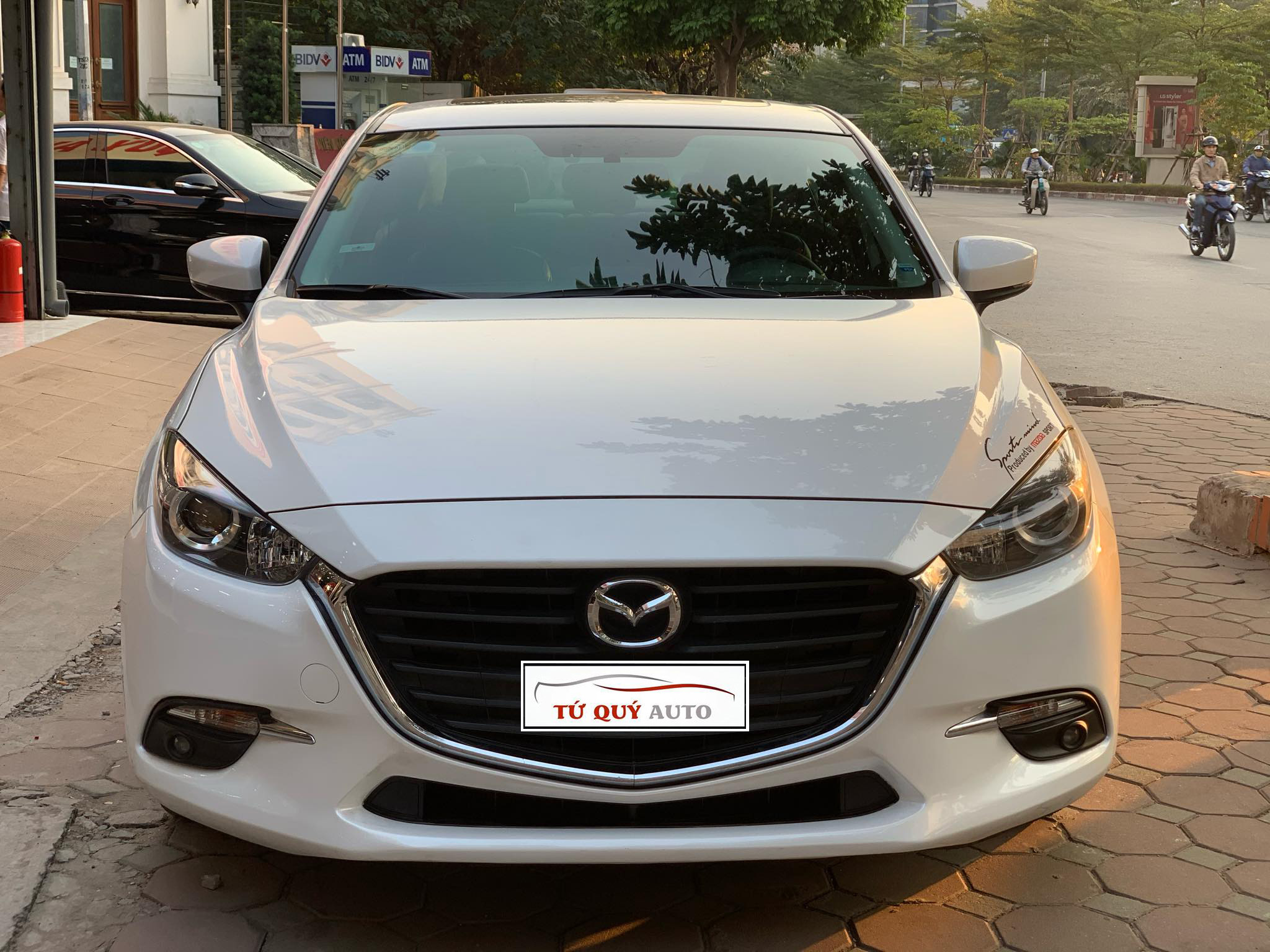 Xe Mazda 3 Sedan 1.5AT 2017 - FL Trắng