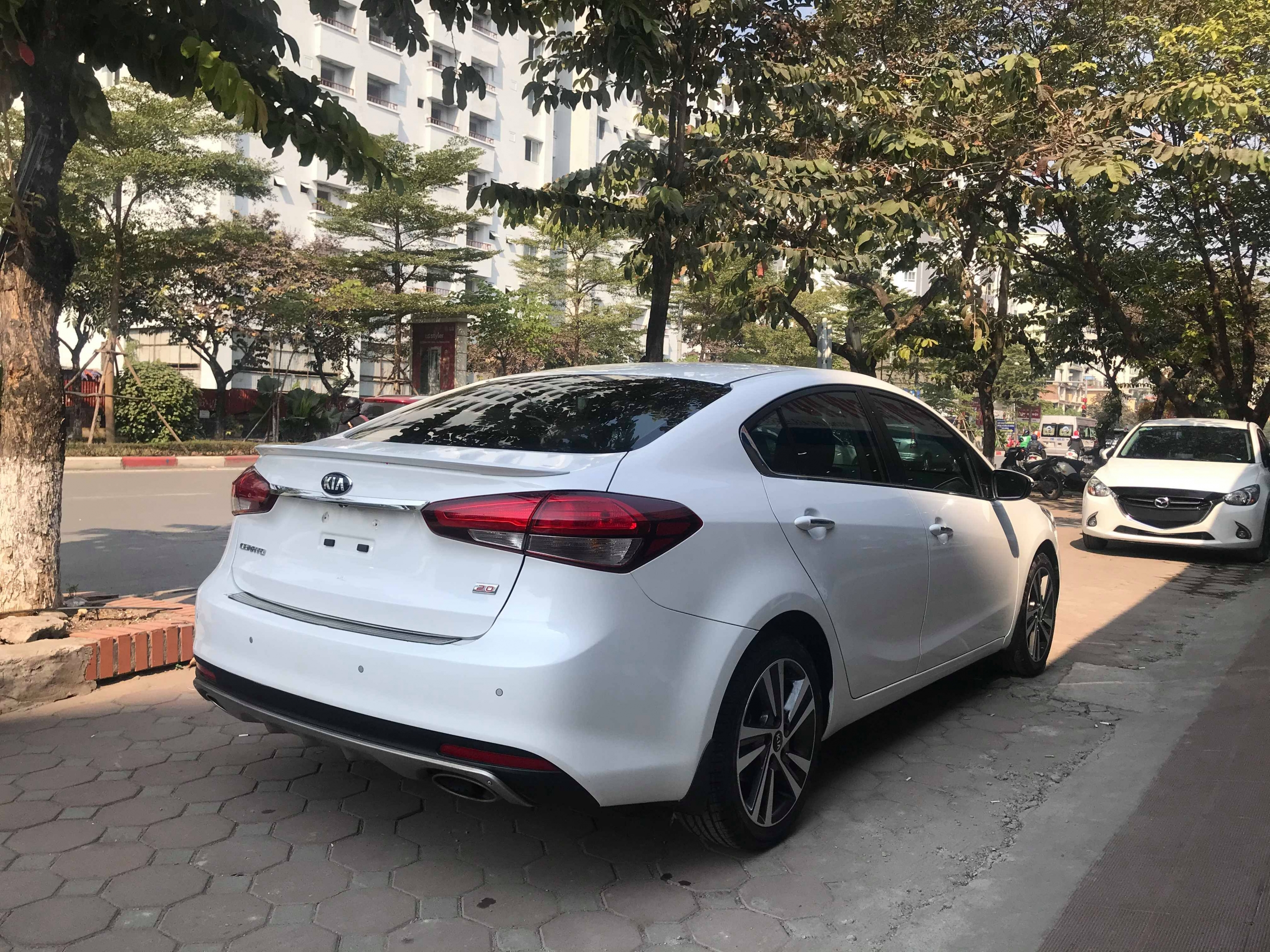 Kia Cerato 2.0AT 2017 - 4