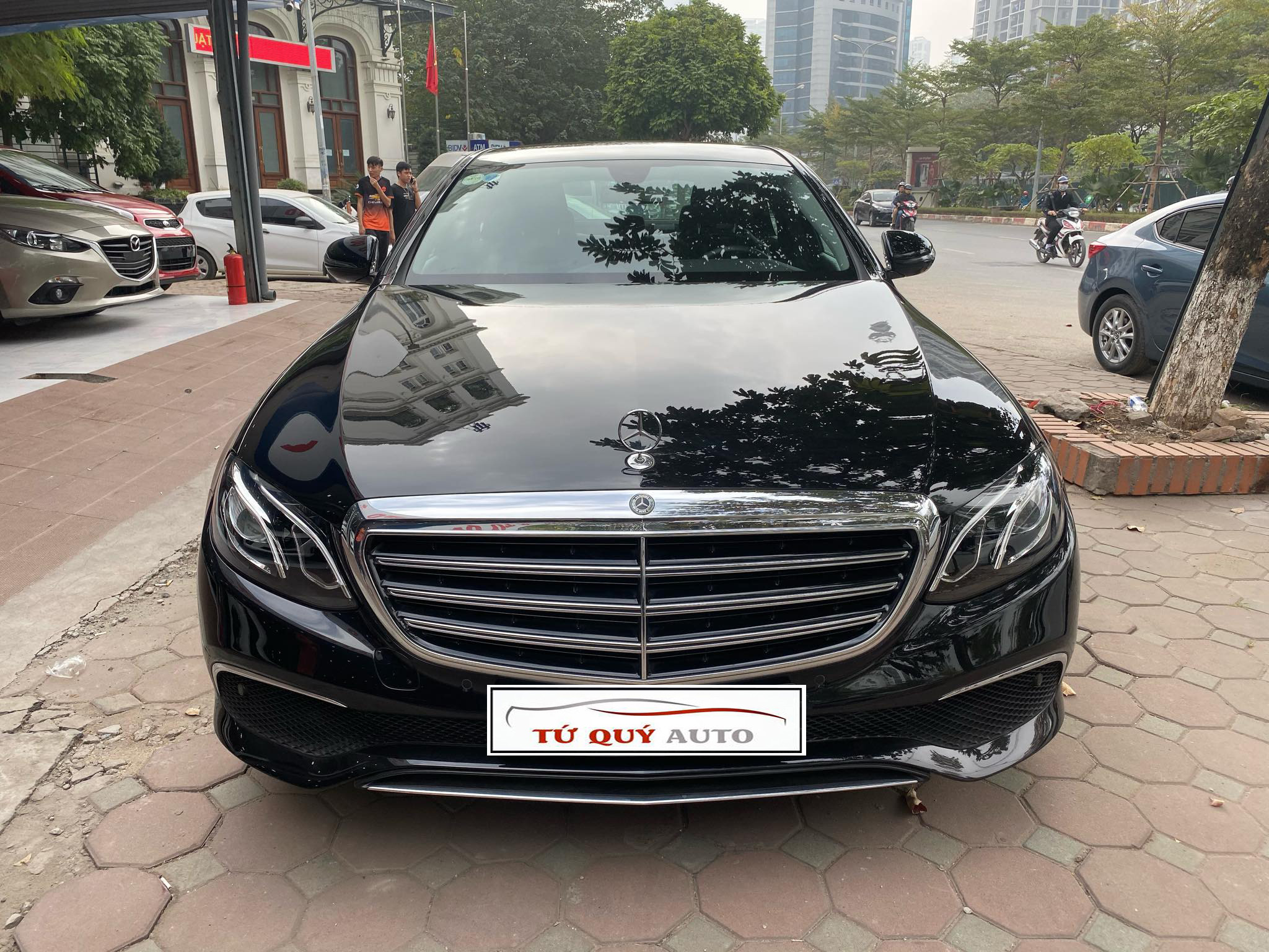 Xe Mercedes Benz E class E200 2017 - Đen