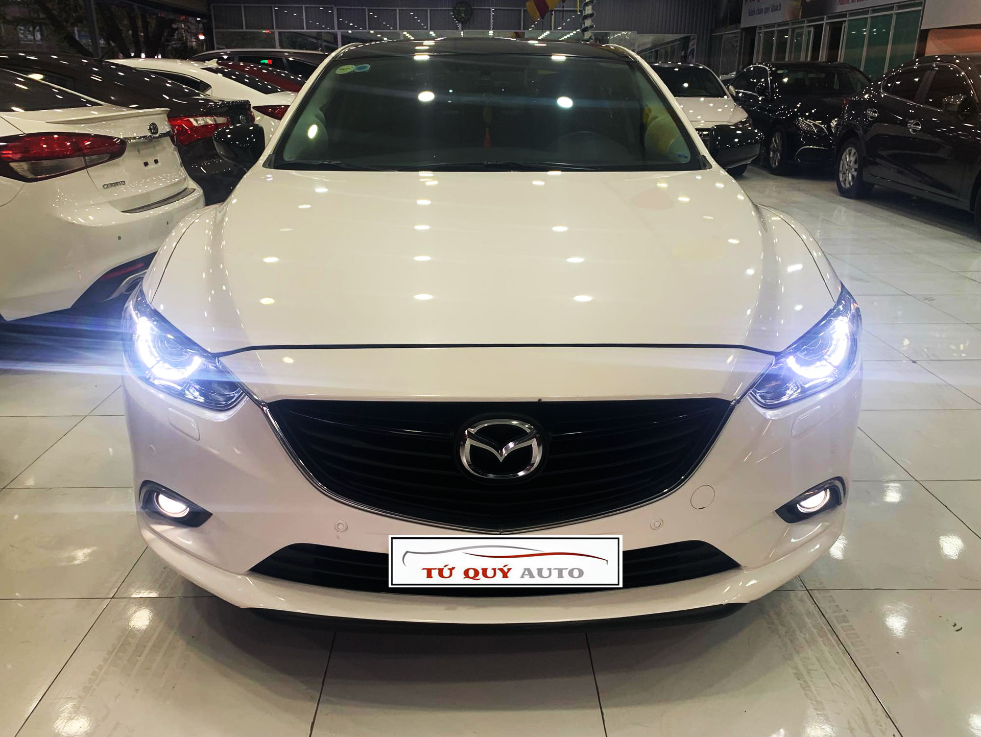 Xe Mazda 6 Sedan 2.0AT 2015 - Trắng