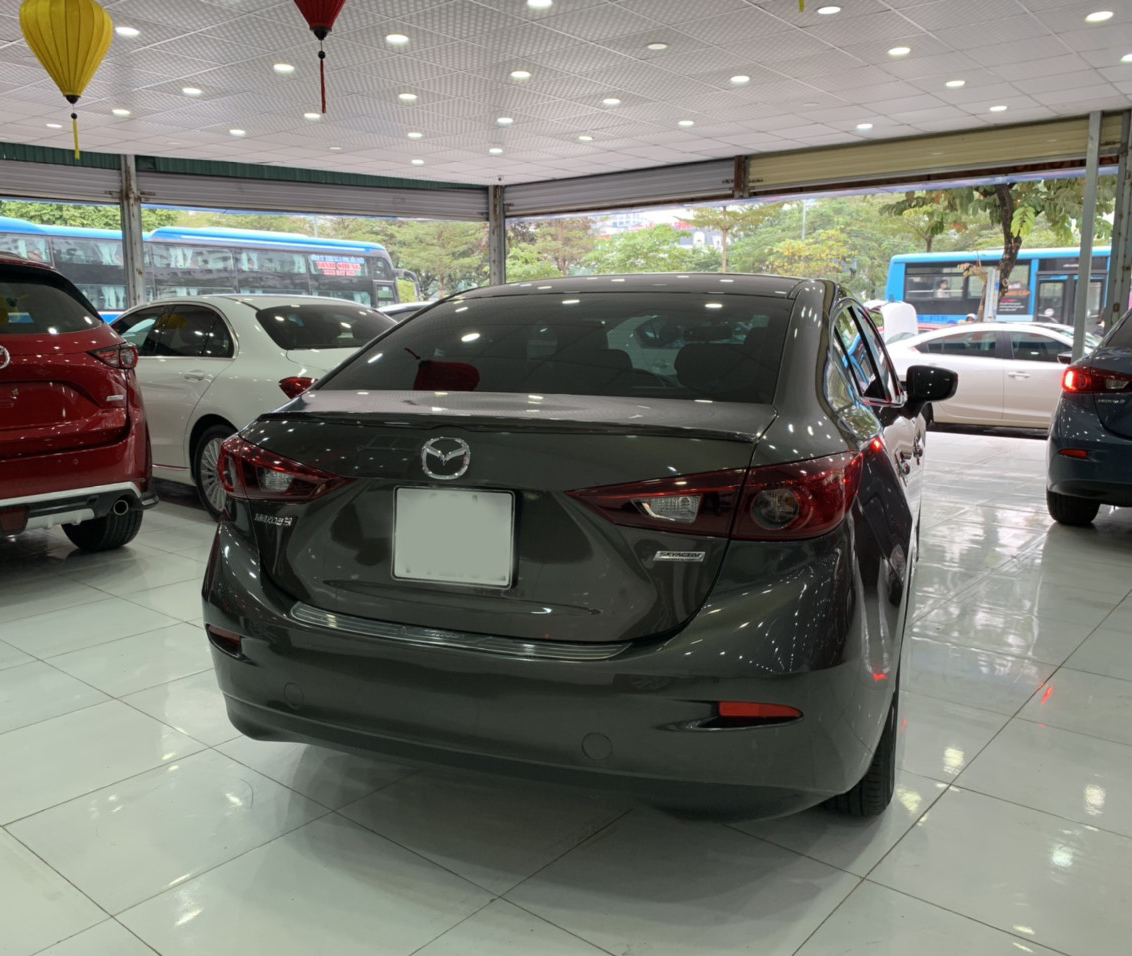 Mazda 3 Sedan 2016 - 2