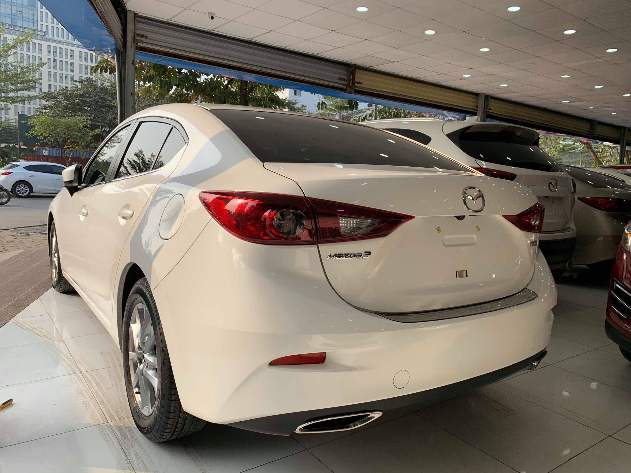 Mazda 3 Sedan 2015 - 4