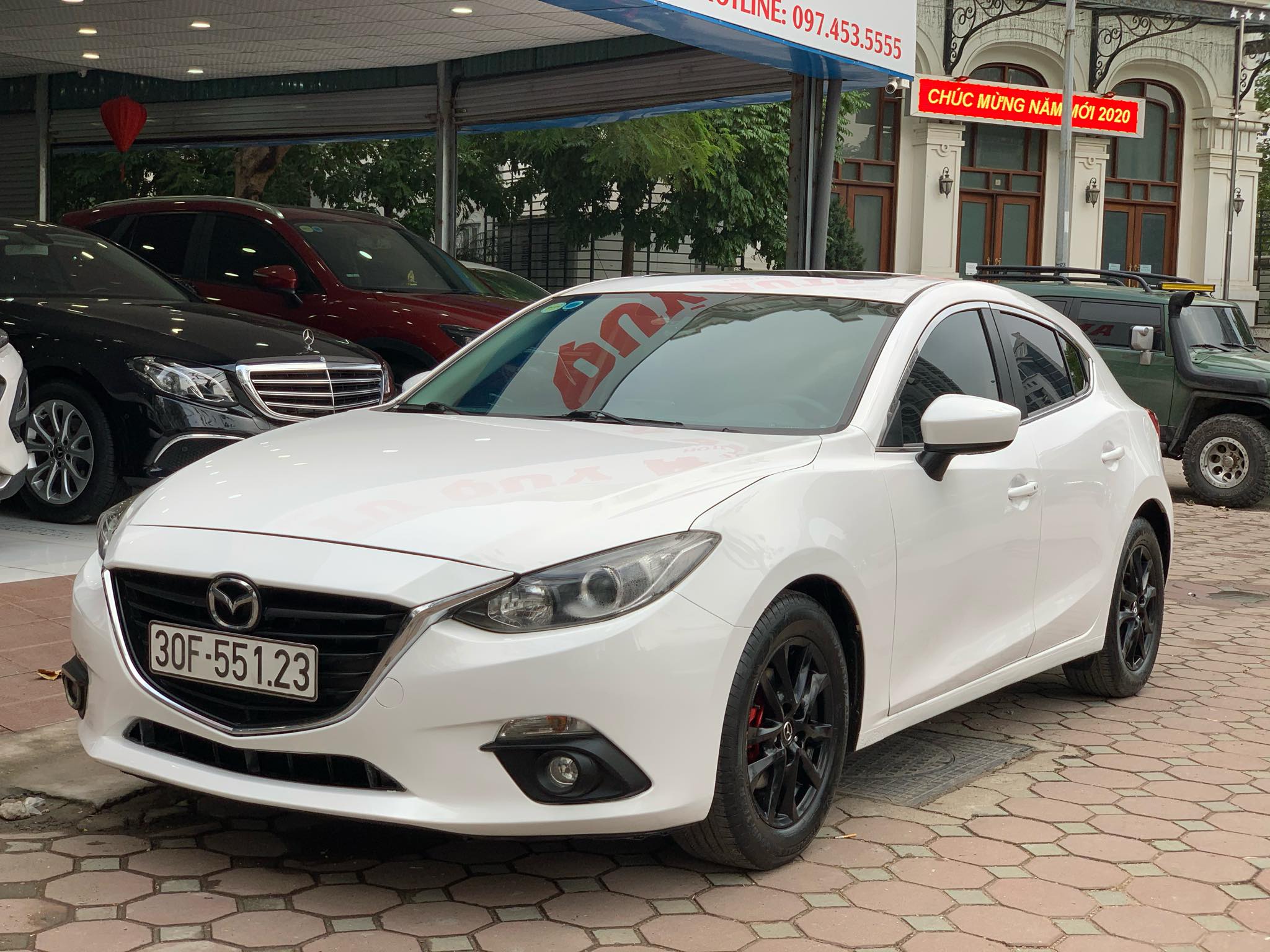 Mazda 3 Hatchback 1.5AT 2015 - 3