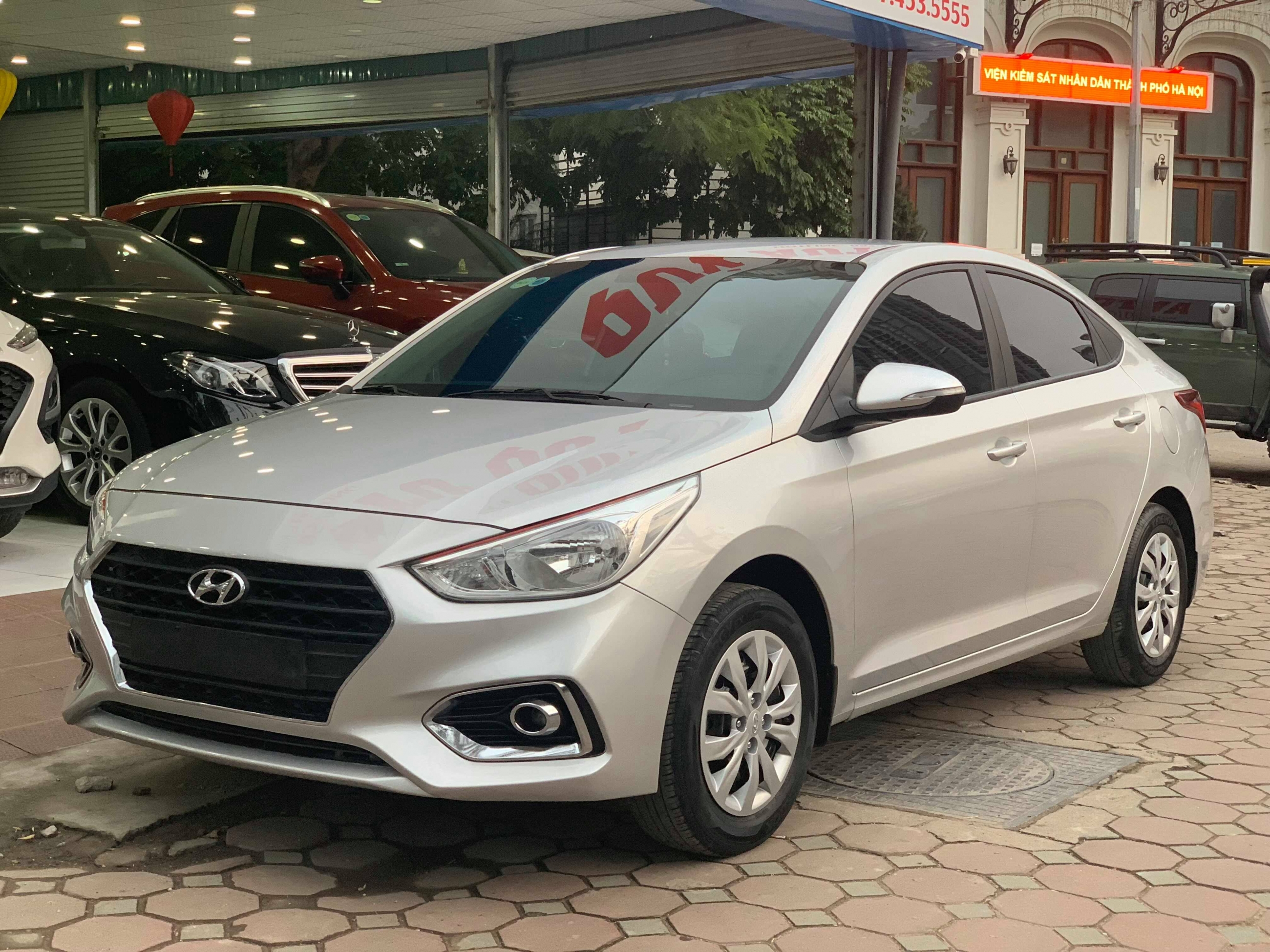 Hyundai Accent 1.4MT 2019 - 4