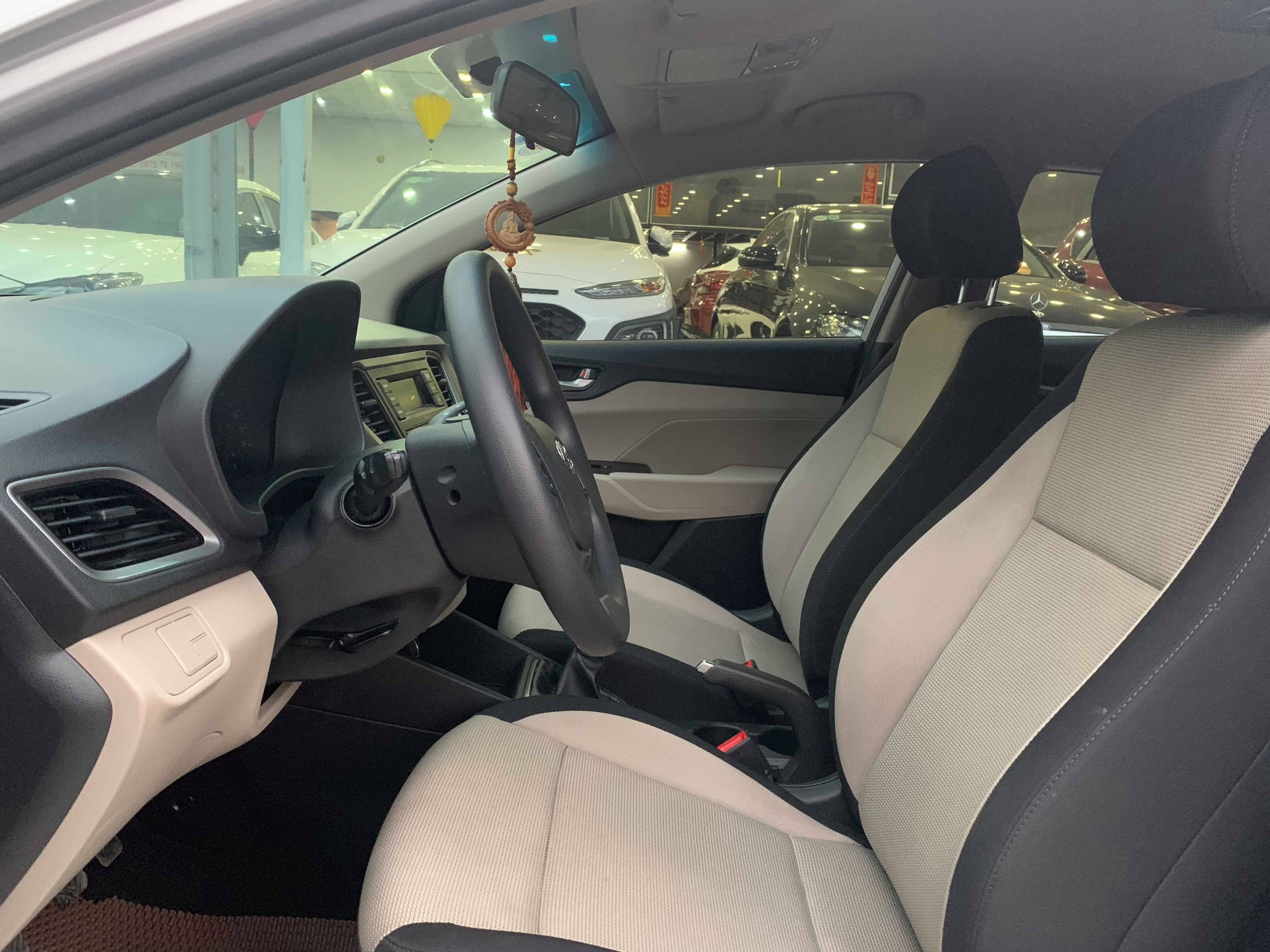 Hyundai Accent 1.4MT 2019 - 9