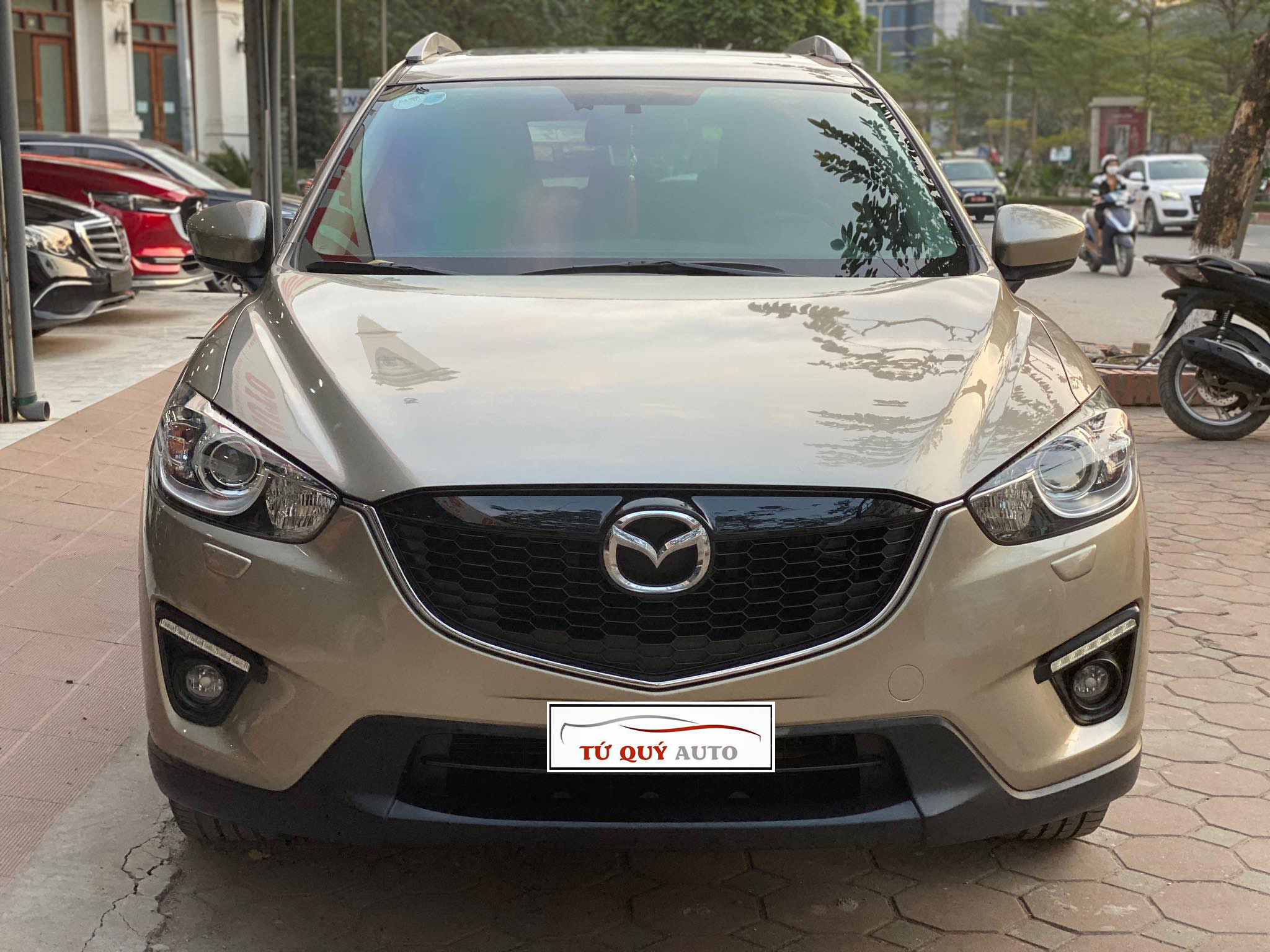 Xe Mazda CX 5 2.0AT 2015 - Vàng Cát