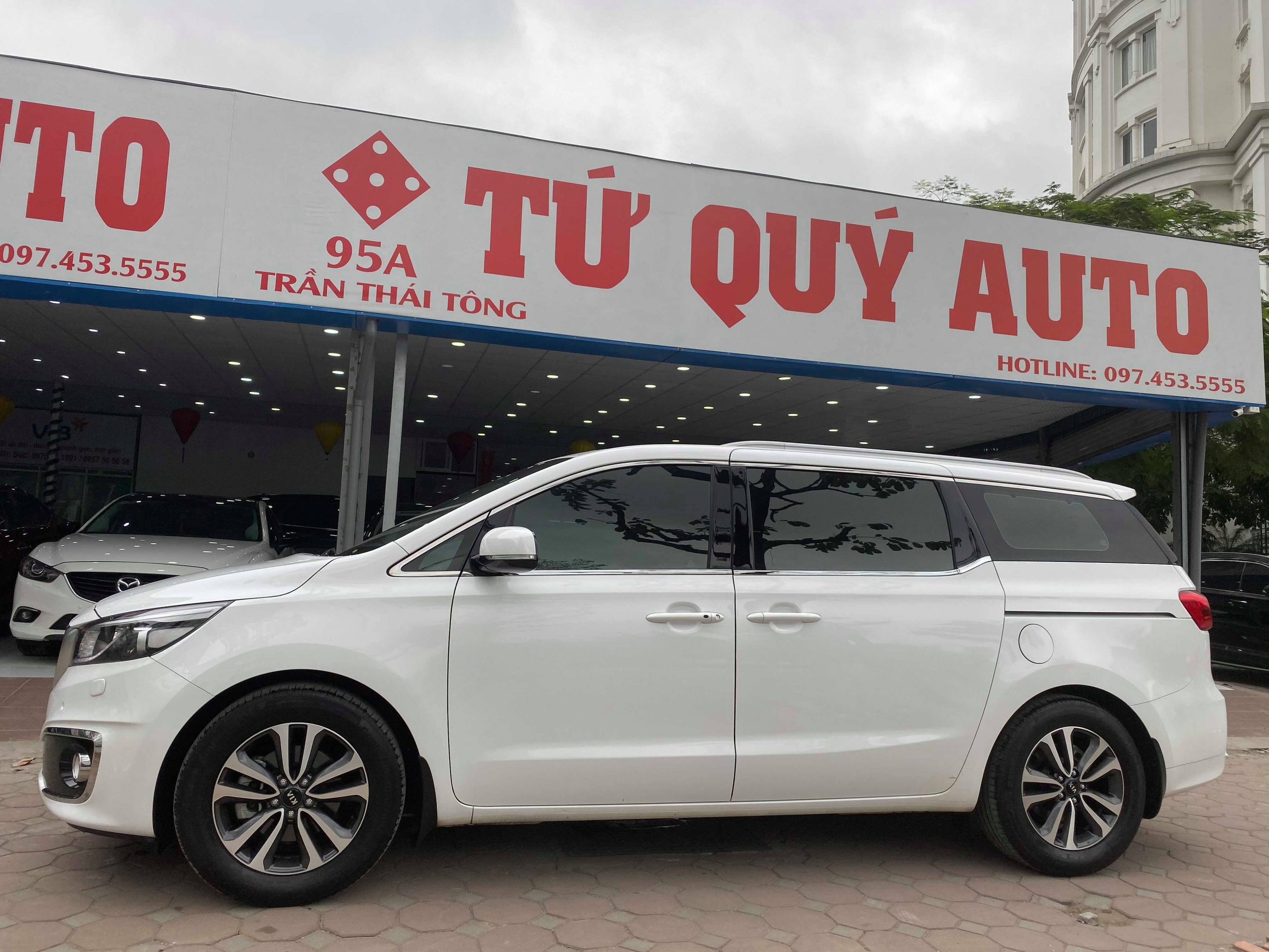 Kia Sedona 2.2CRDi 2017 - 5