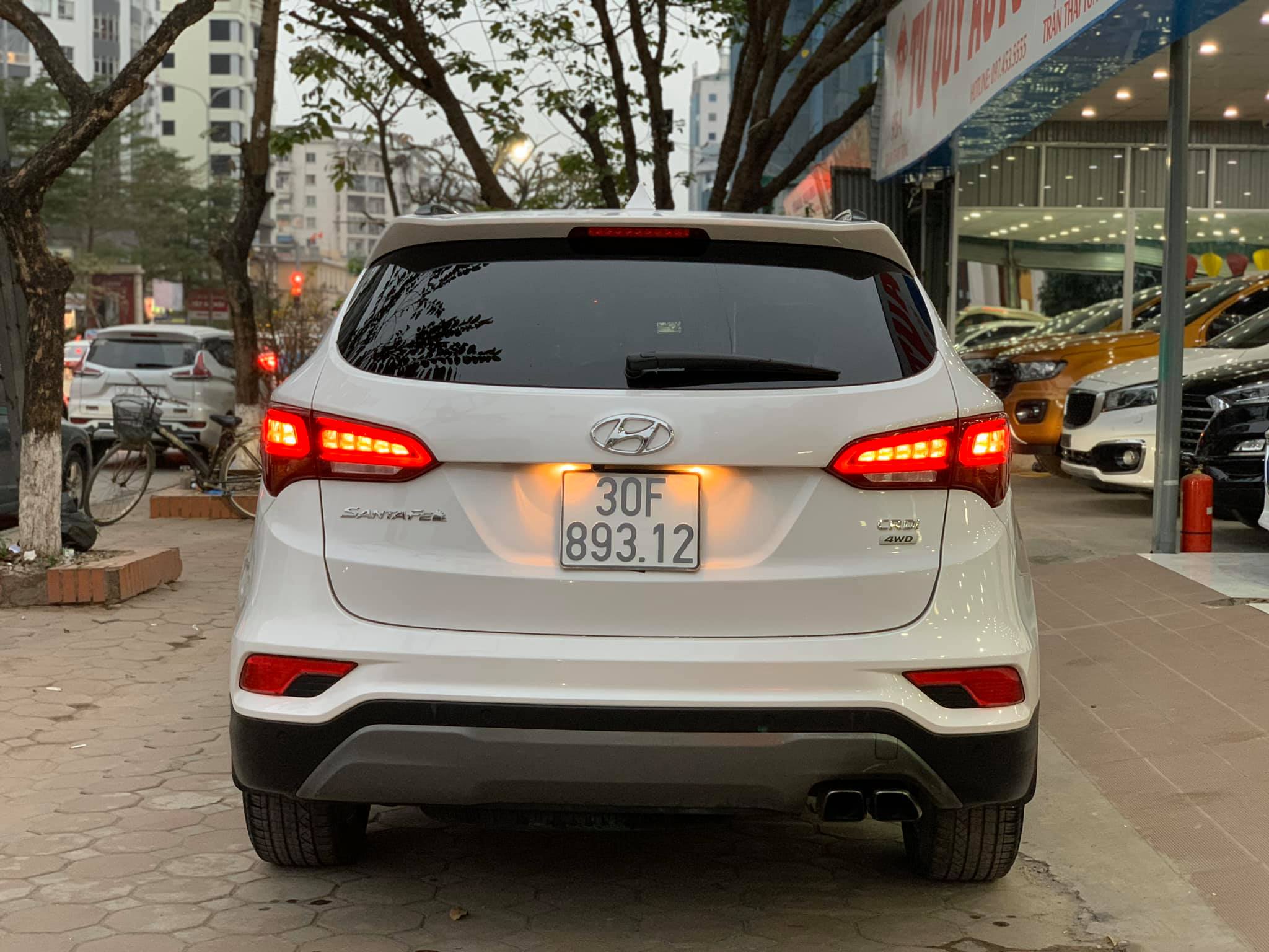 Hyundai Santa-Fe 2.2CRDi 2017 - 2