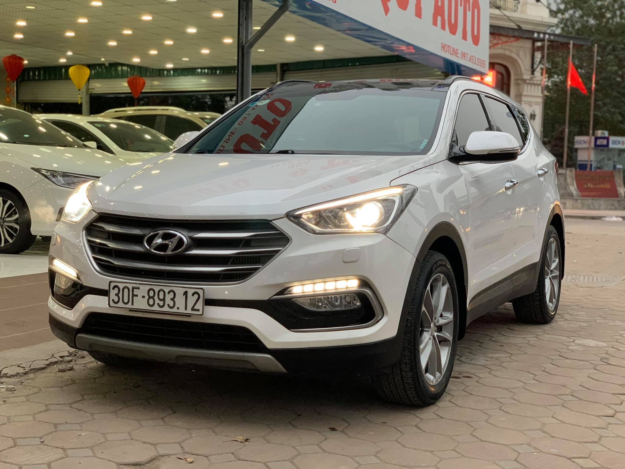 Hyundai Santa-Fe 2.2CRDi 2017 - 3