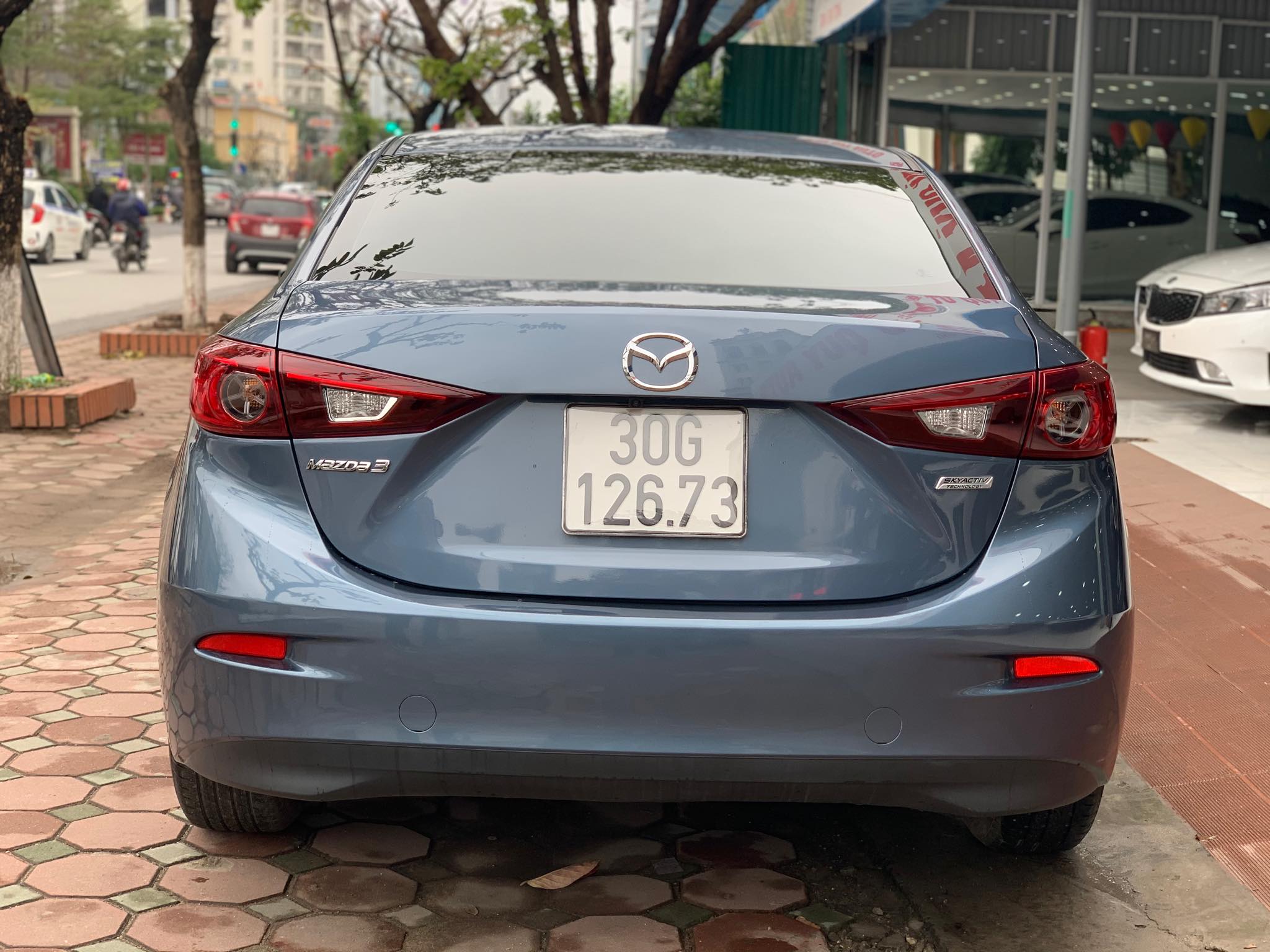 Mazda 3 Sedan 2017 - 2