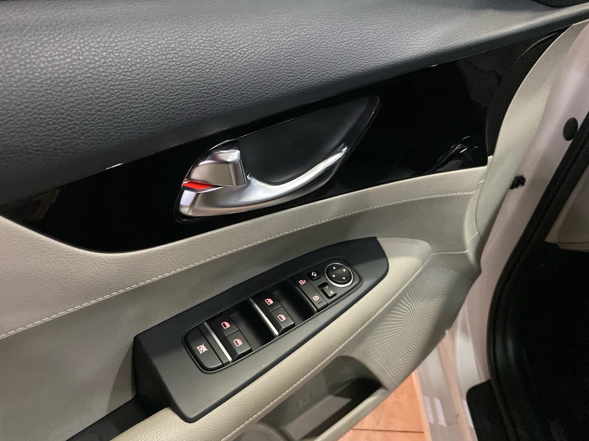 Kia Cerato 1.6AT 2019 - 11