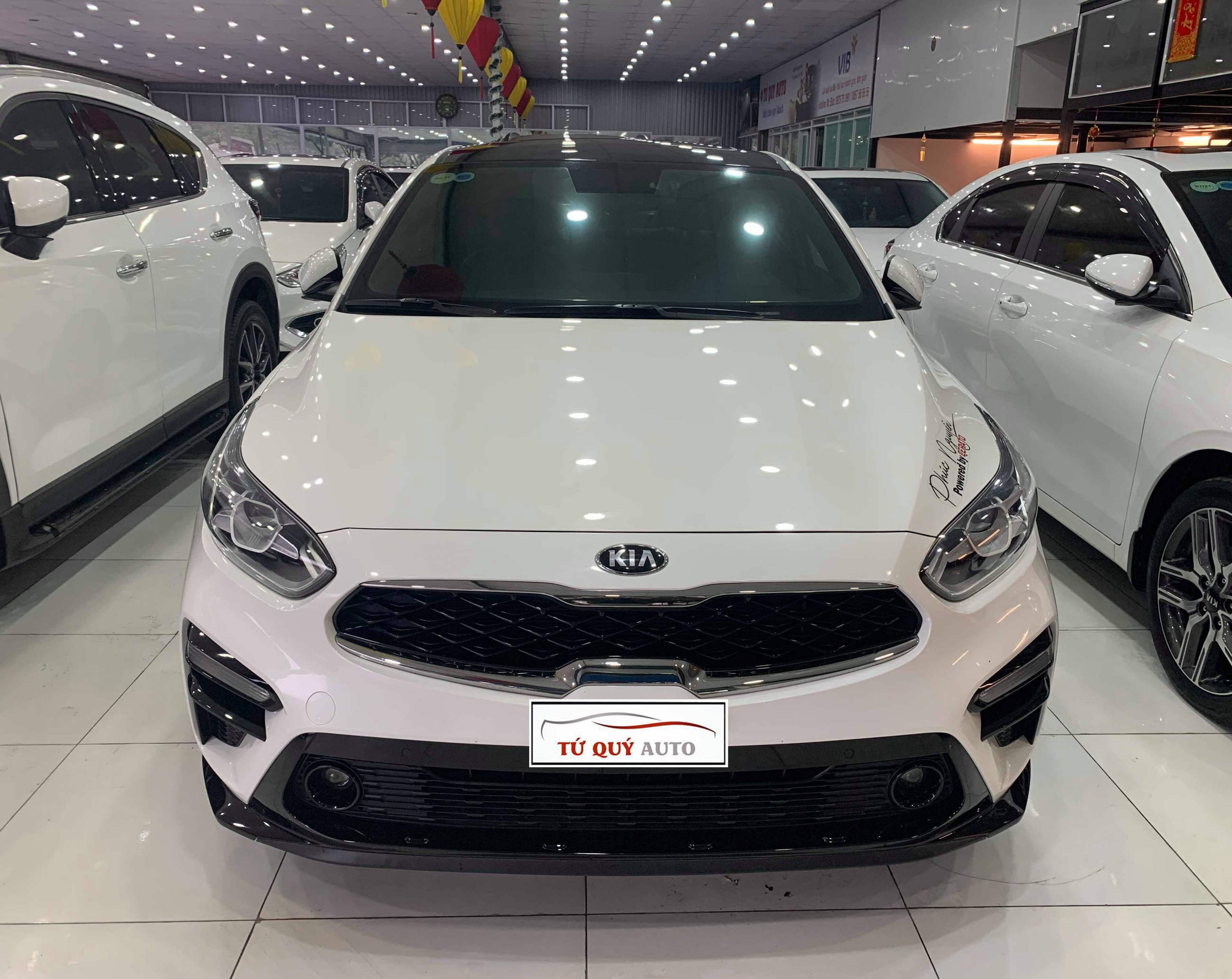 Xe Kia Cerato 2.0AT 2019 - Trắng