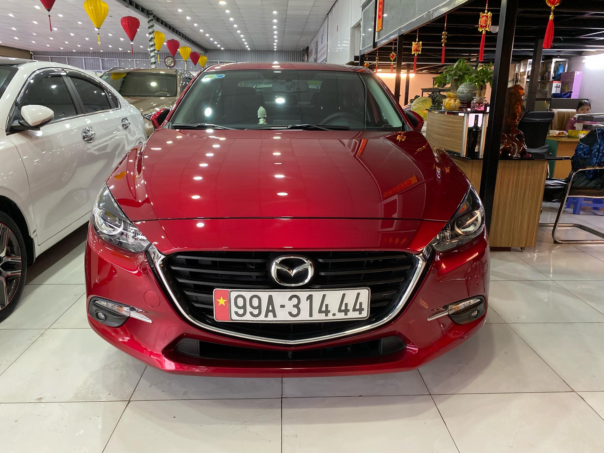 Xe Mazda 3 Sedan 1.5AT 2019 - Đỏ Pha Lê