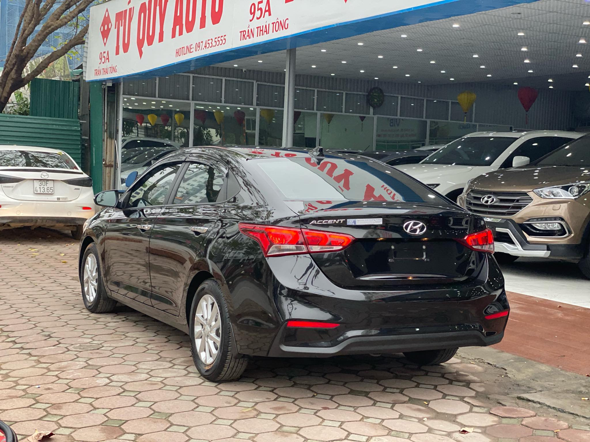 Hyundai Accent 1.4AT 2018 - 4