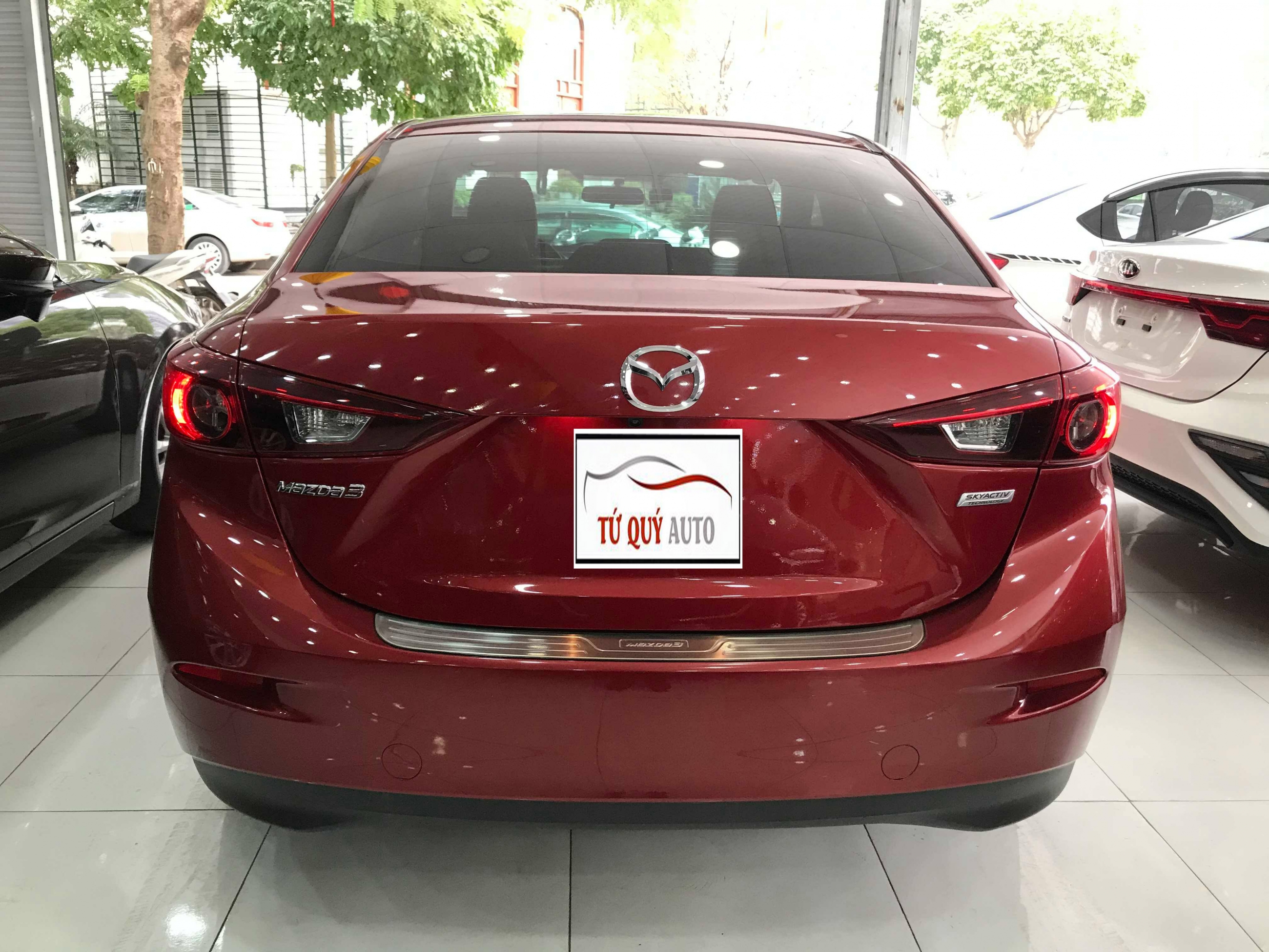 Mazda 3 Sedan 2016 - 2