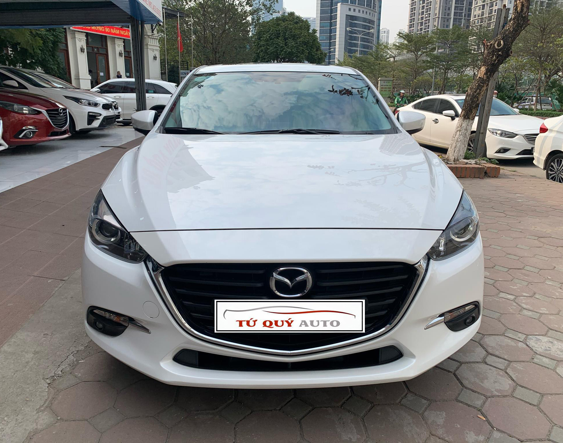 Xe Mazda 3 Sedan 1.5AT 2019 - Trắng