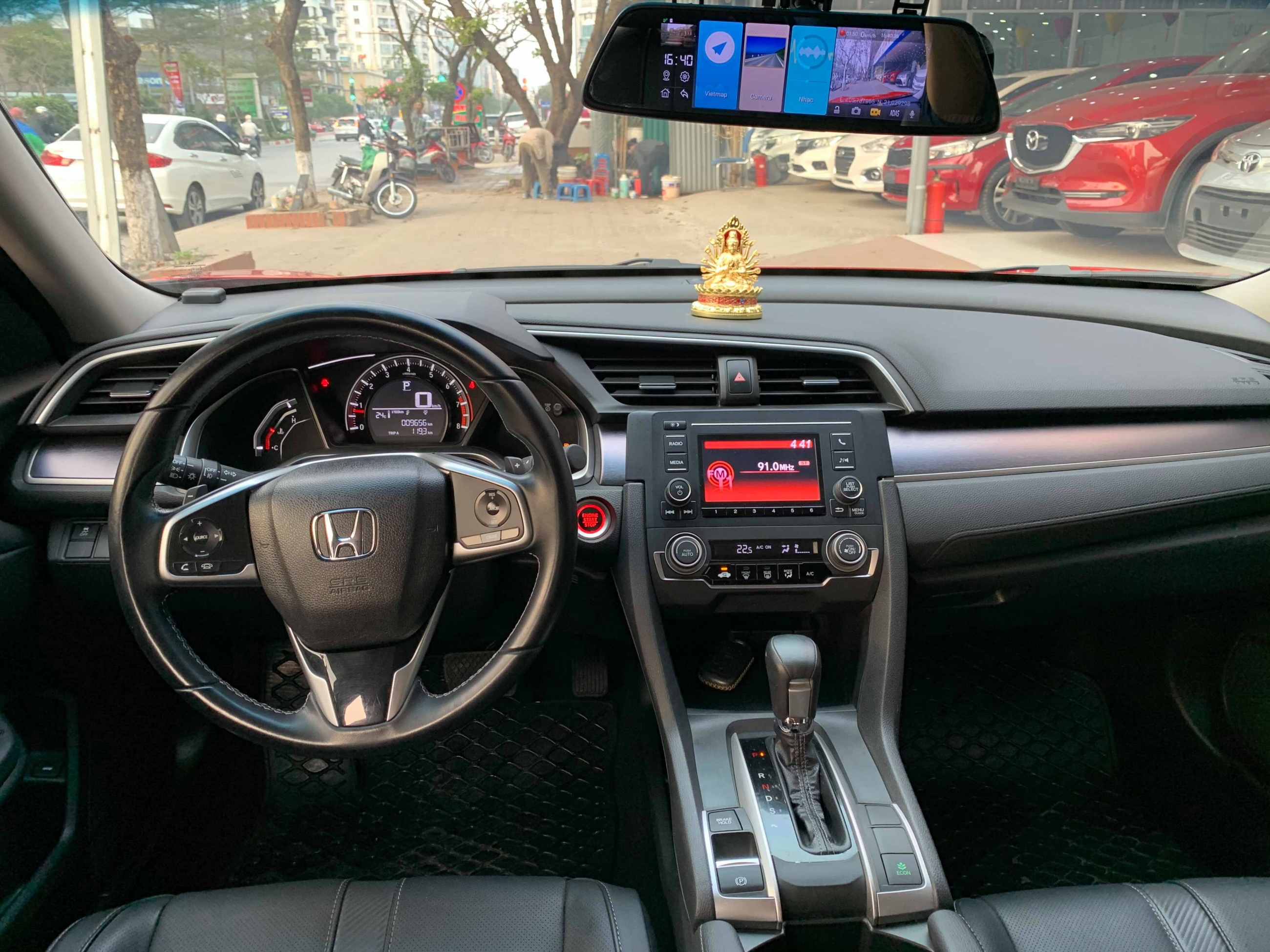 Honda Civic 1.8AT 2018 - 7