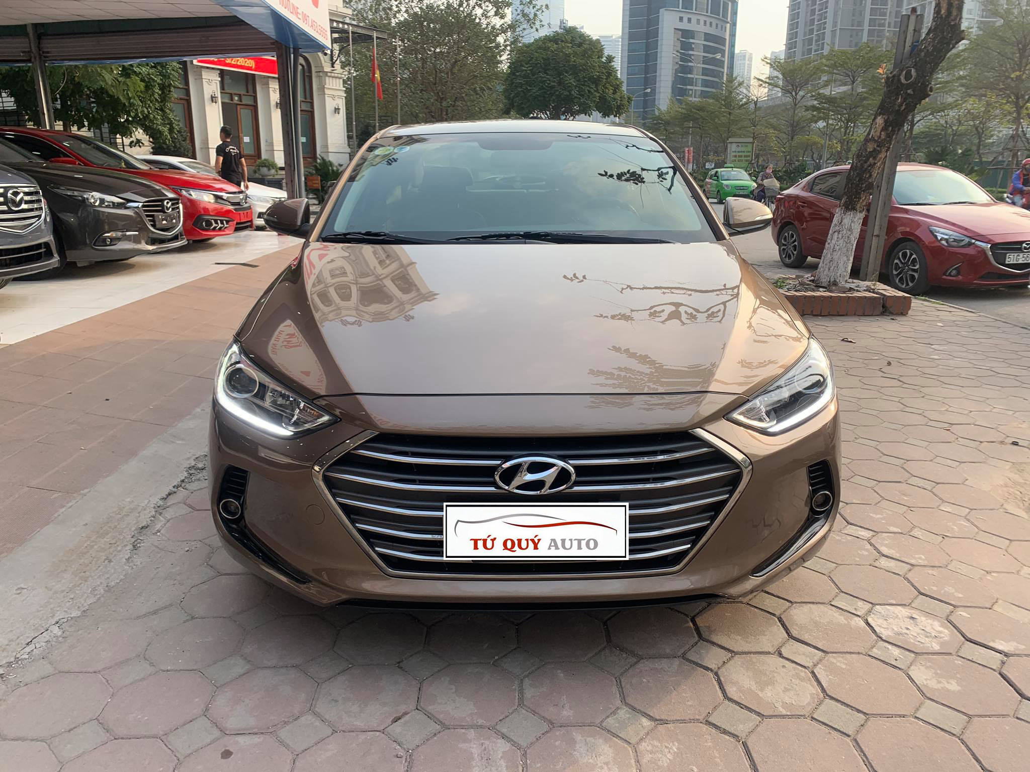 Xe Hyundai Elantra 1.6AT 2016 - Nâu