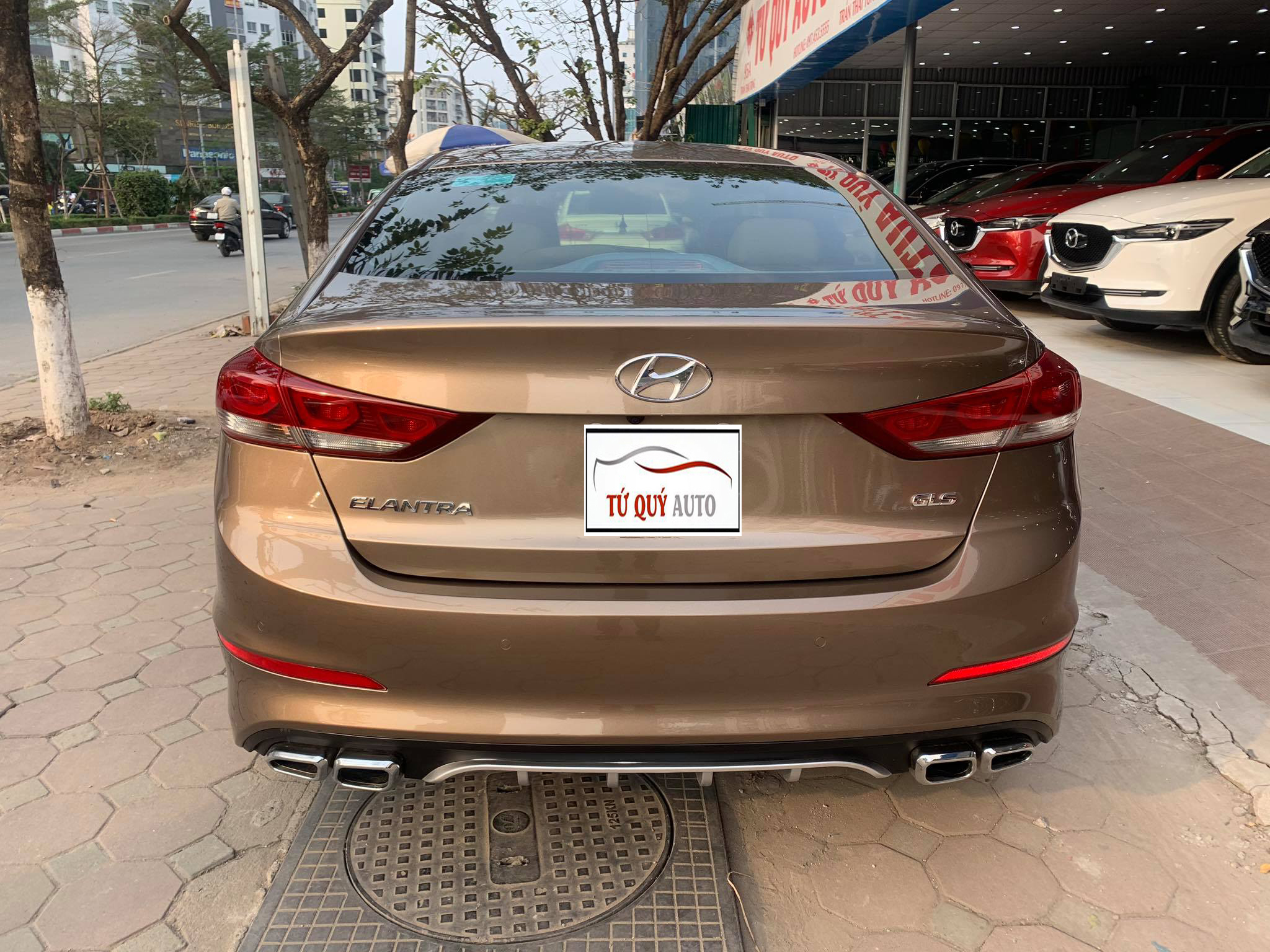 Hyundai Elantra 1.6AT 2016 - 2