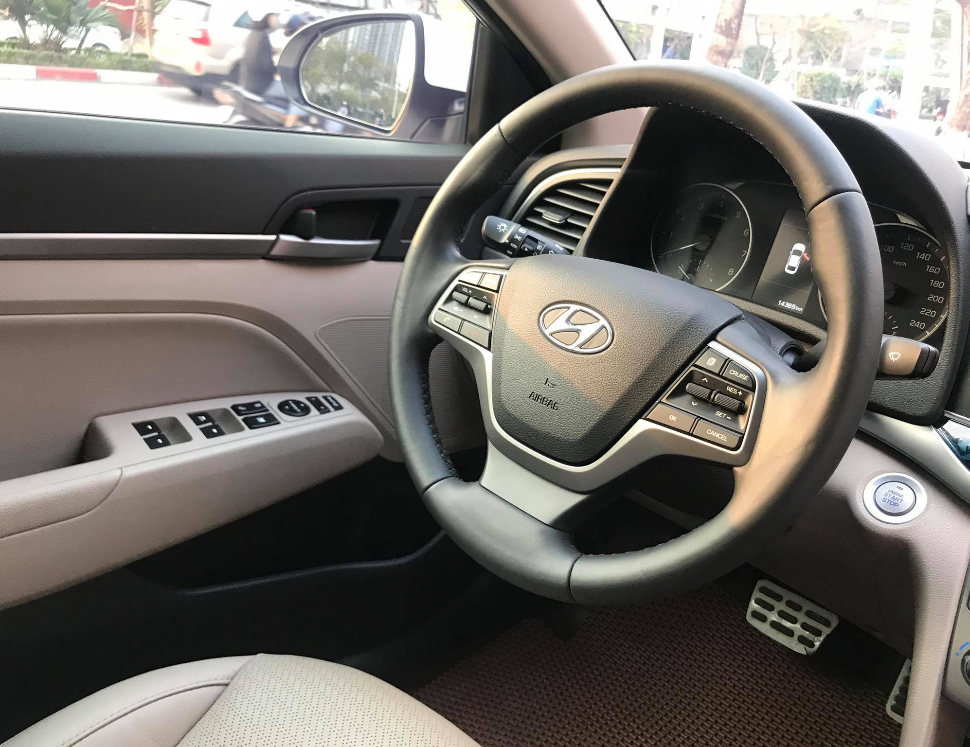 Hyundai Elantra 2.0AT 2019 - 6