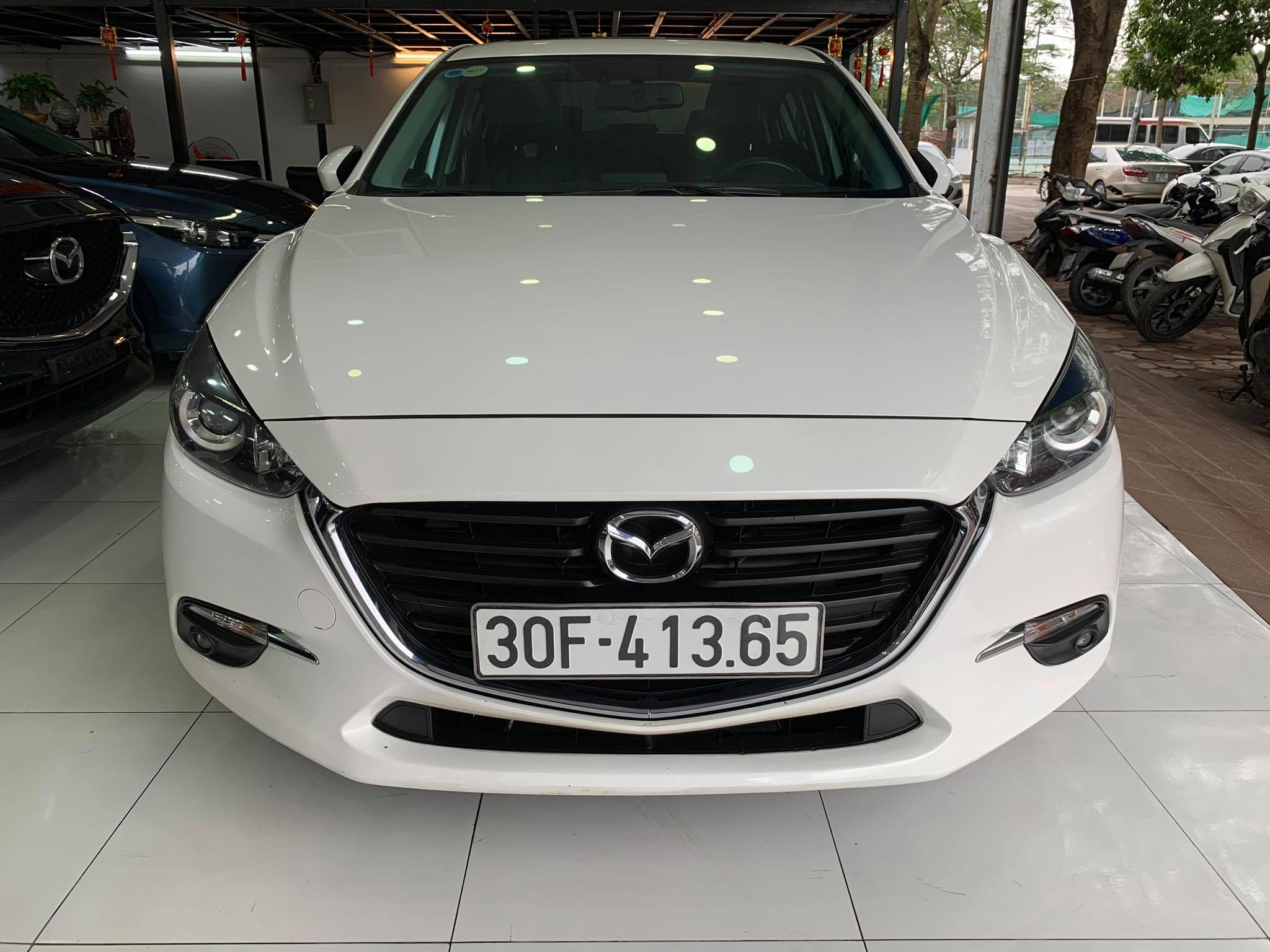 Xe Mazda 3 1.5AT 2017 - Trắng FL