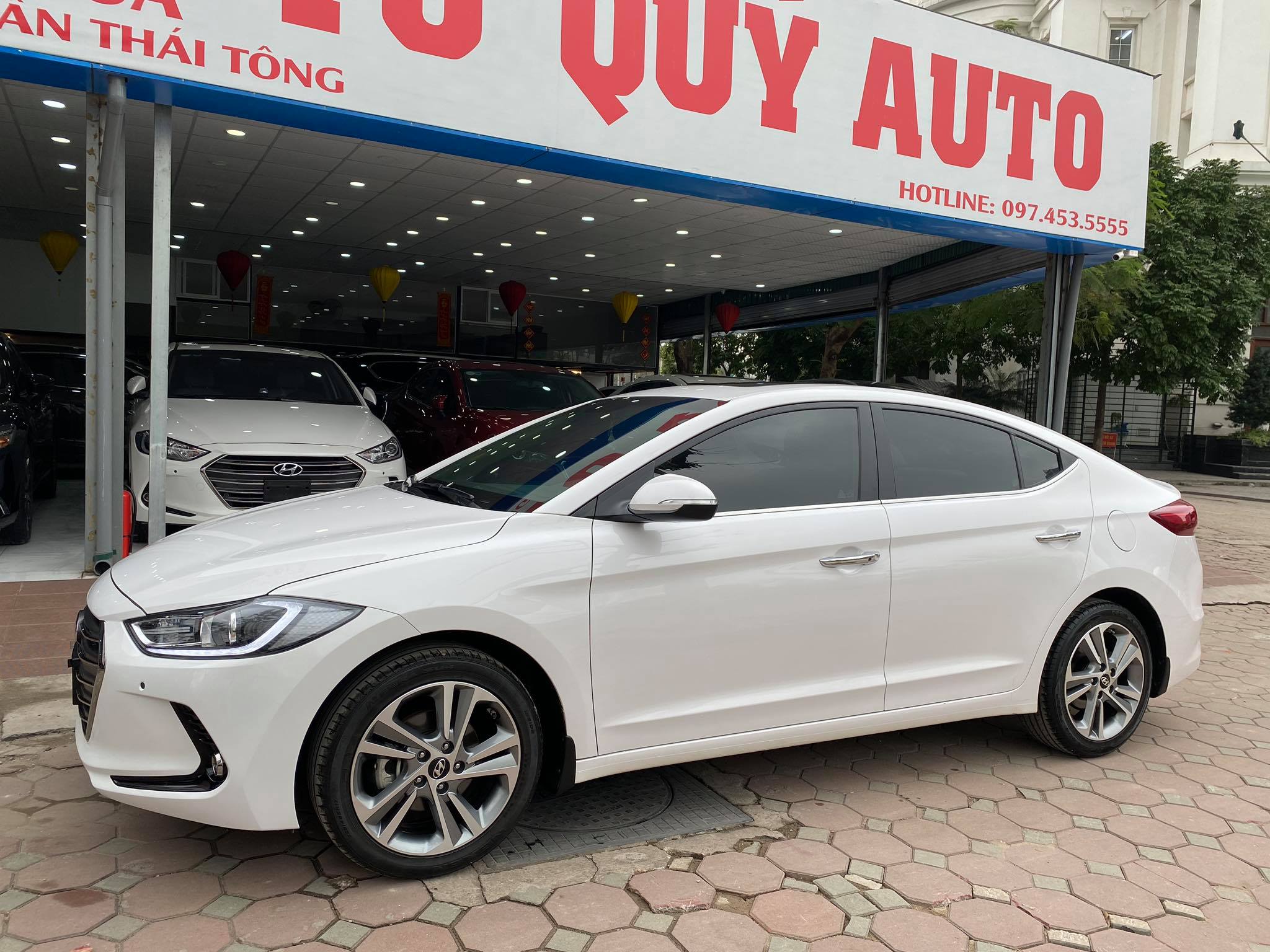 Hyundai Elantra 2.0AT 2018 - 5