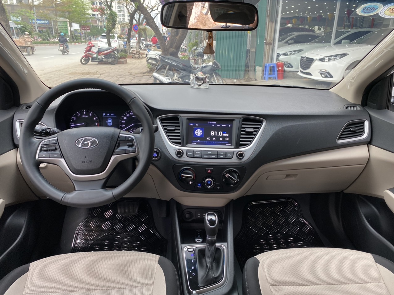 Hyundai Accent 1.4AT 2019 - 6