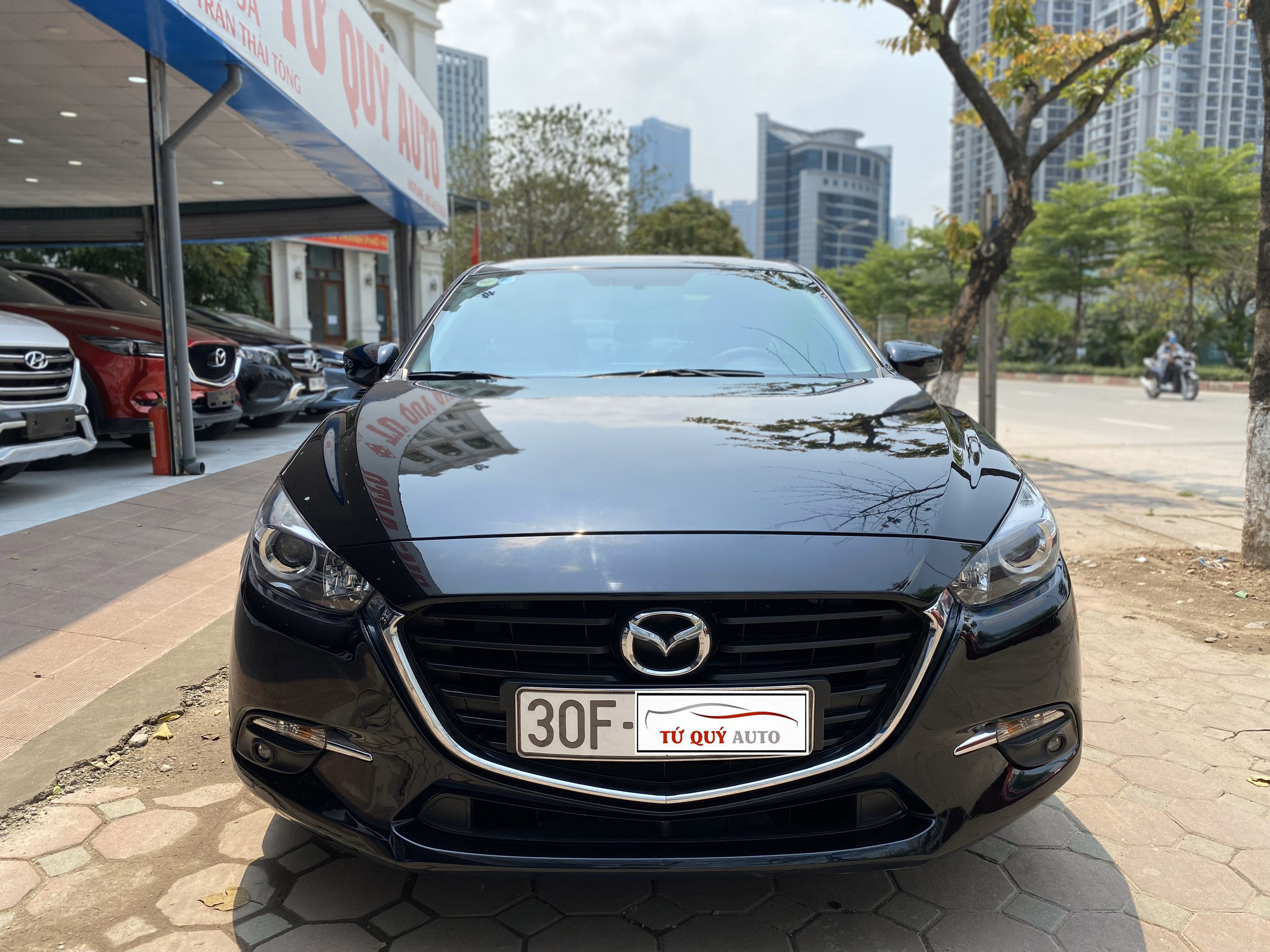 Xe Mazda 3 Sedan 1.5AT 2019 - Đen