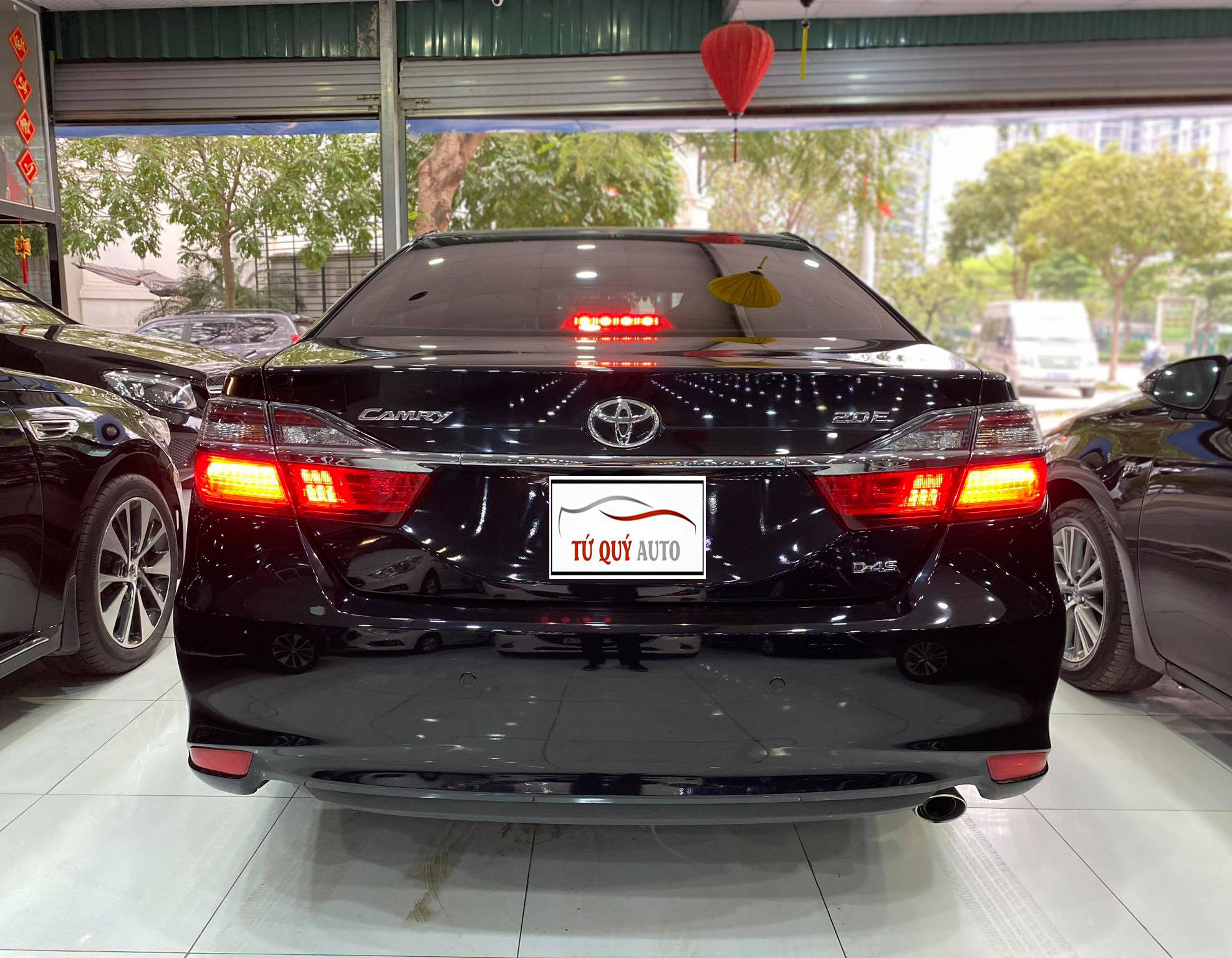 Toyota Camry 2.0E 2018 - 2