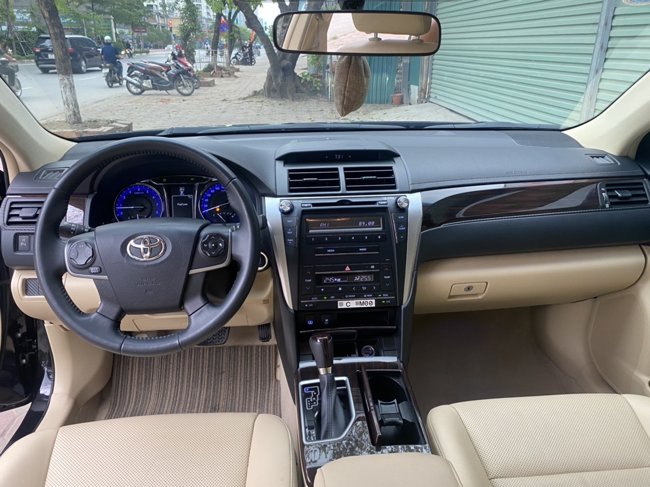 Toyota Camry 2.0E 2018 - 6