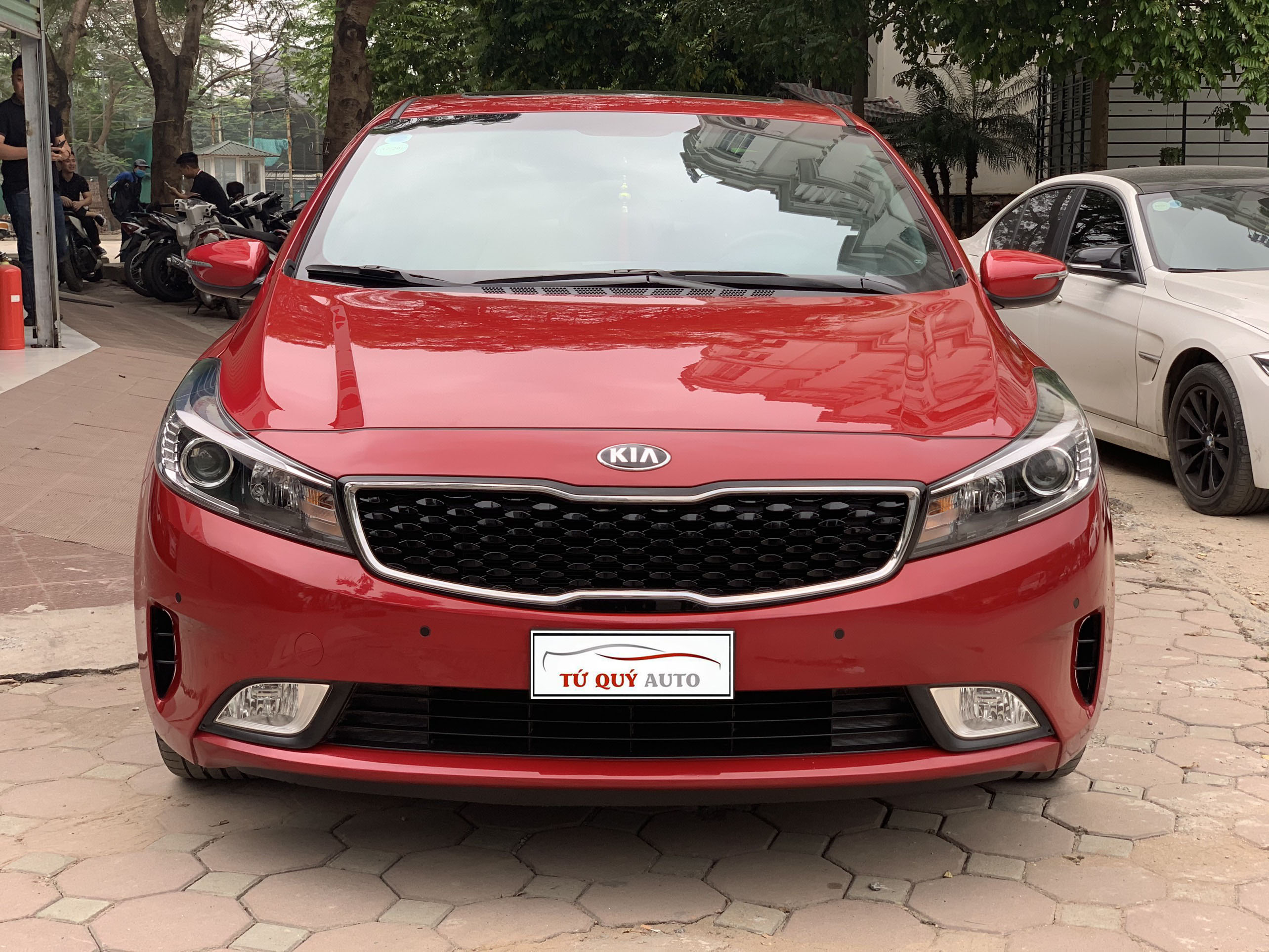 Xe Kia Cerato 1.6AT 2018 - Đỏ