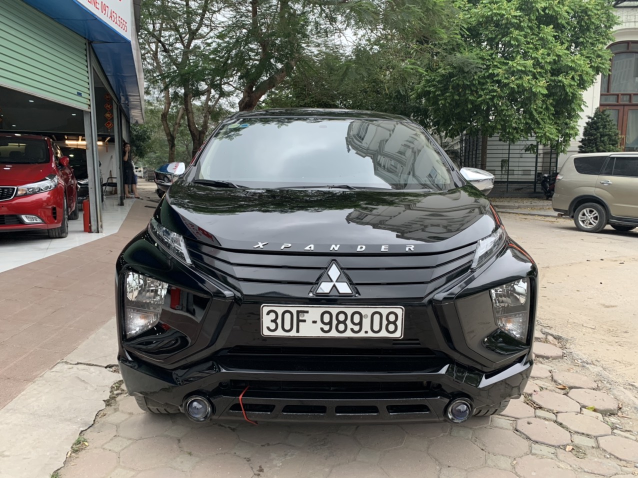 Xe Mitsubishi Xpander 1.5AT 2019 - Đen