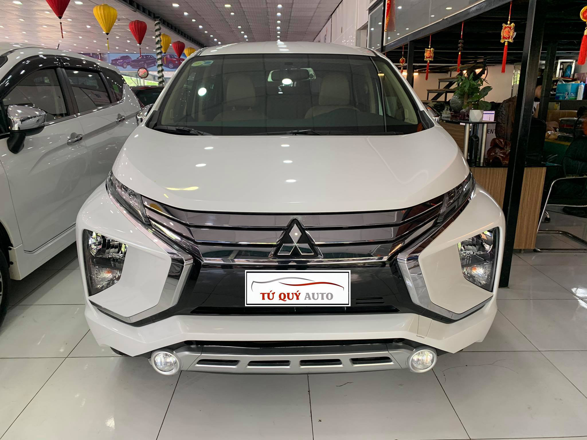 Xe Mitsubishi Xpander 1.5AT 2019 - Trắng