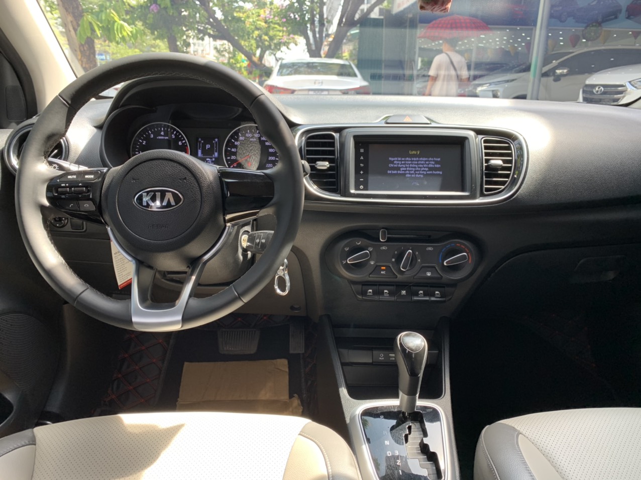 Kia Soluto Deluxe 2019 - 6