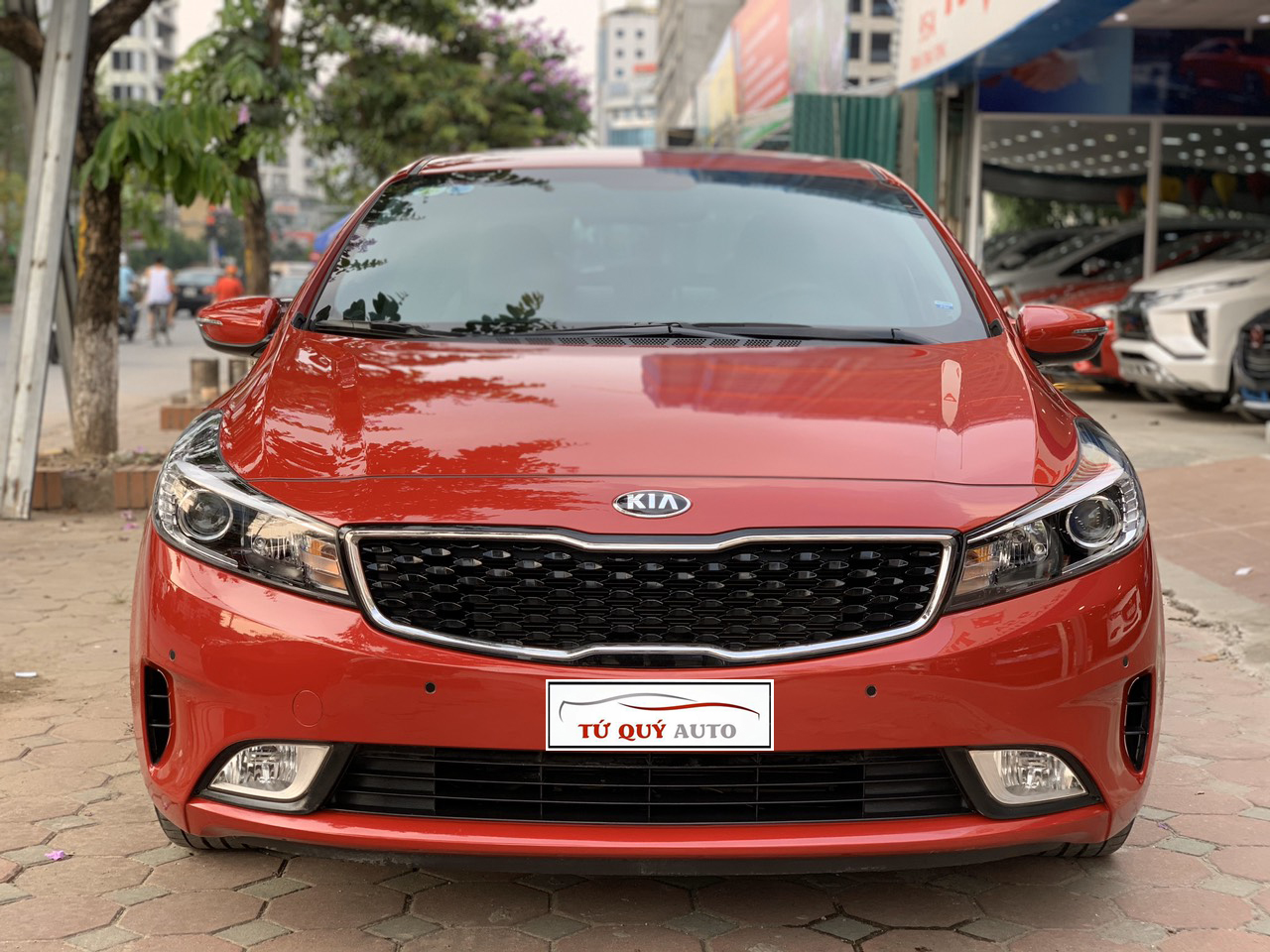 Xe Kia Cerato 1.6AT 2017 - Đỏ