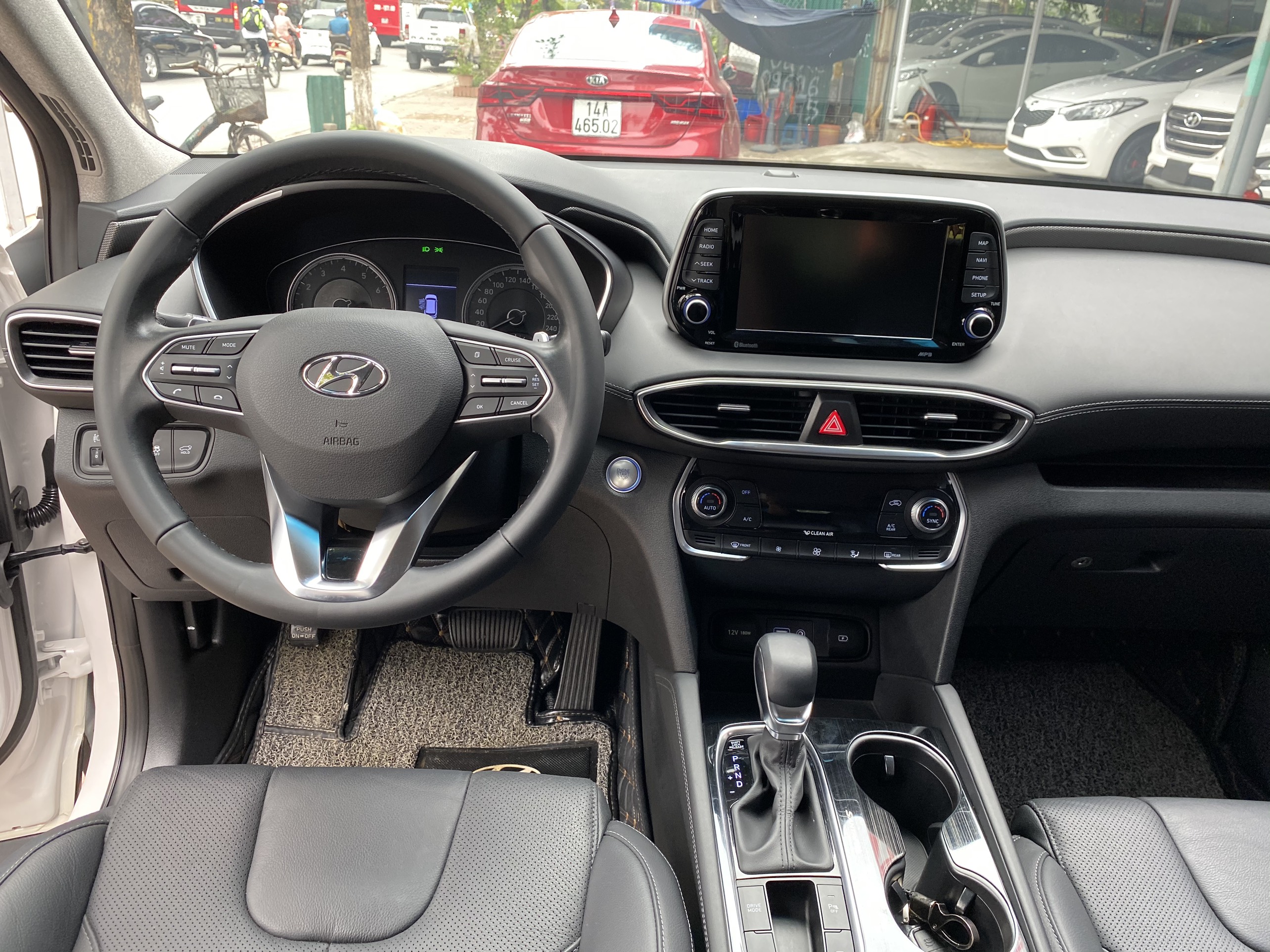 Hyundai Santa-Fe 2.4AT 2019 - 6