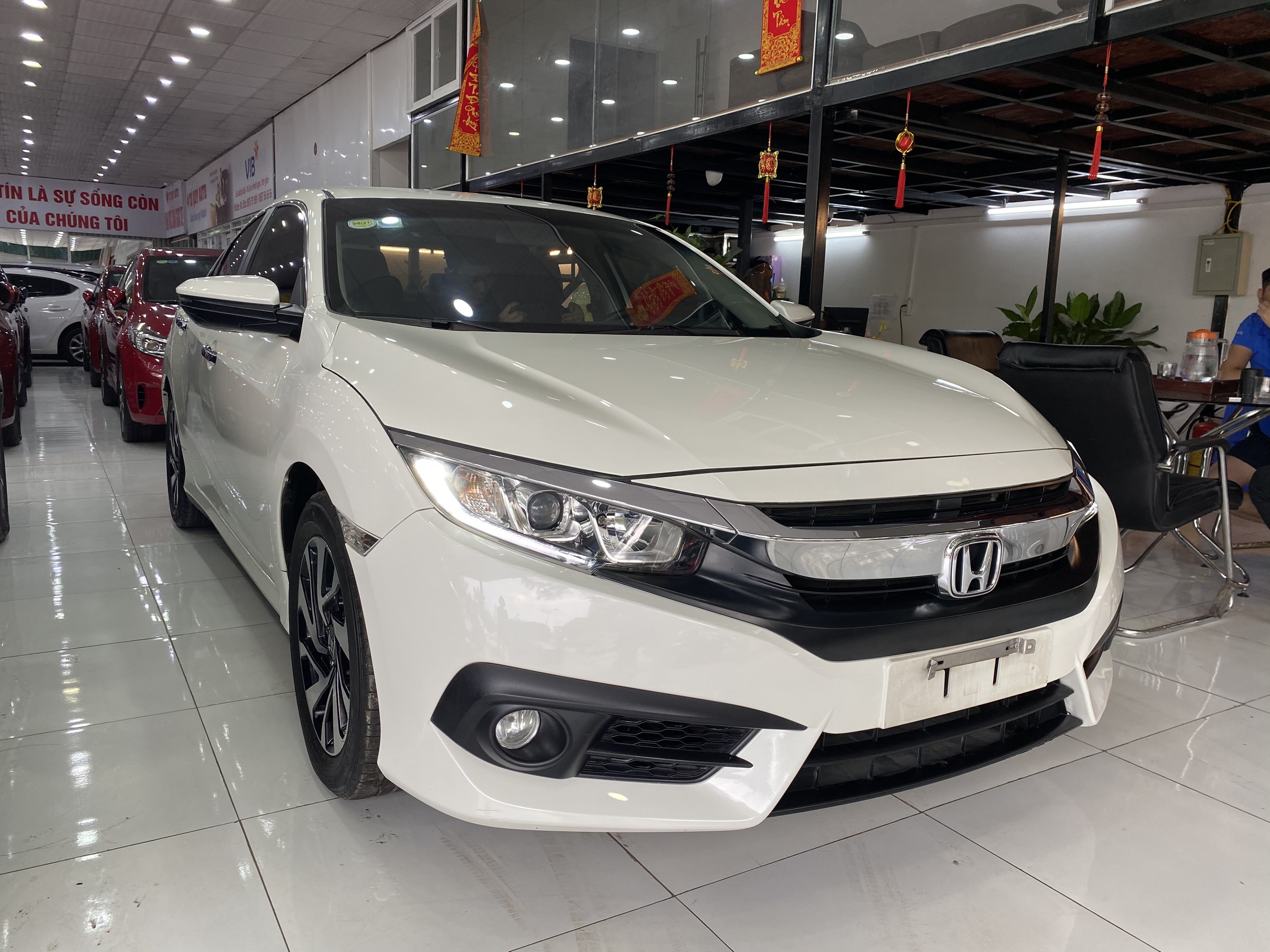 Honda Civic 1.8E 2018 - 3