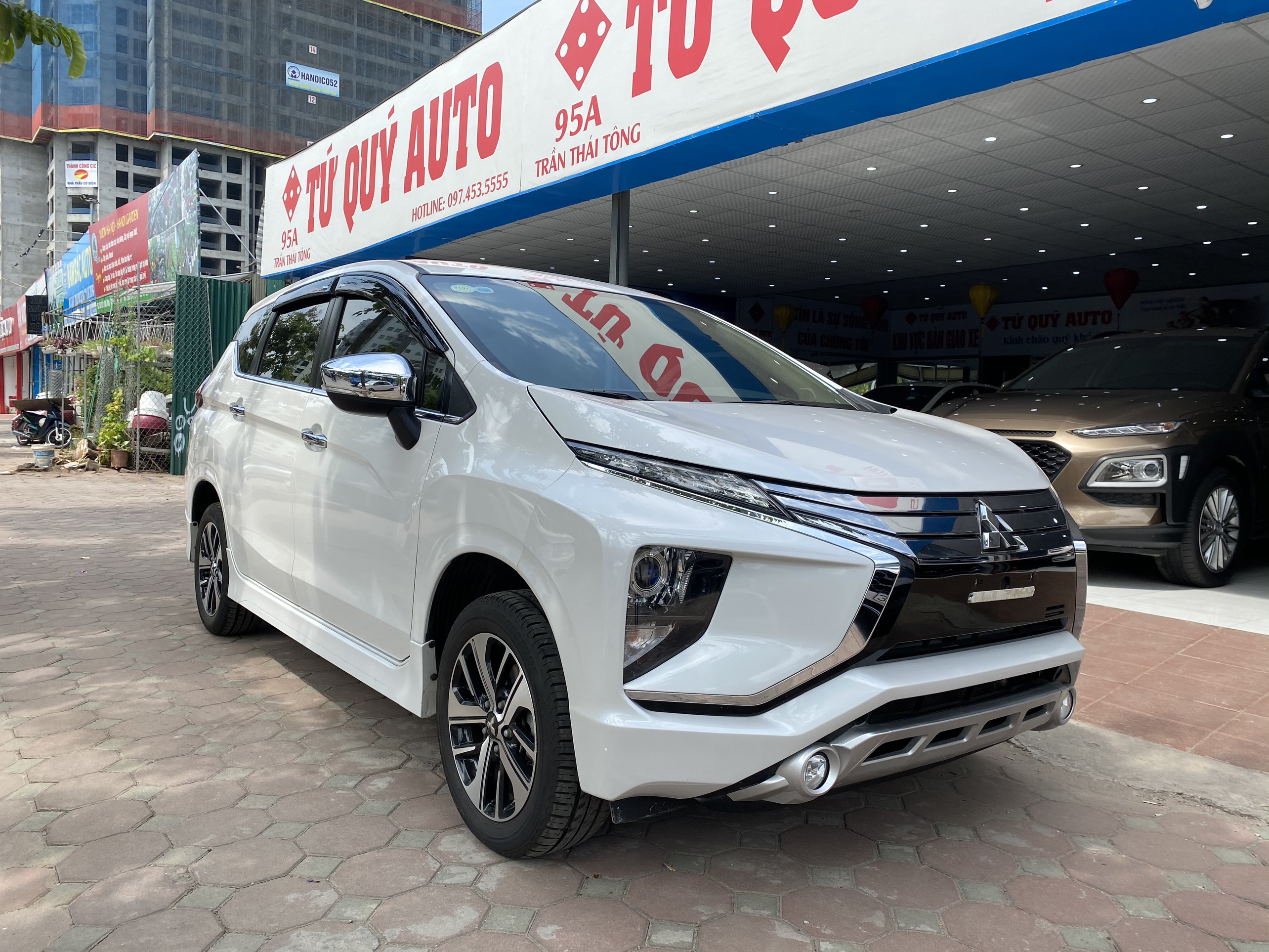 Mitsubishi Xpander AT 2019 - 3